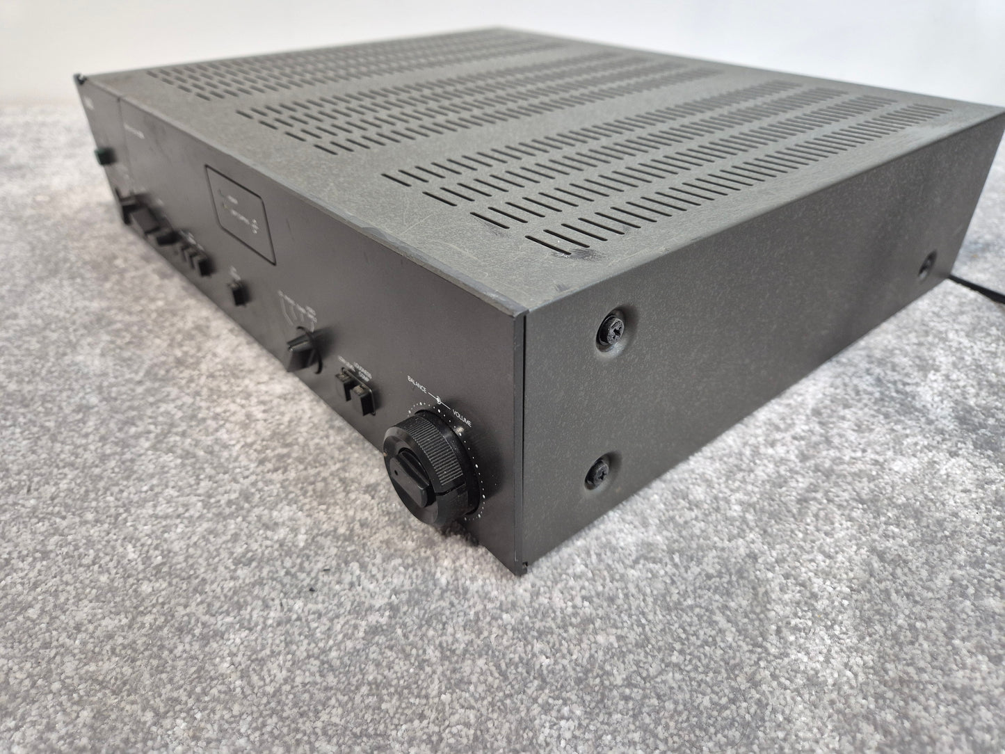 NAD 3130 Amplifier - Stereo Integrated Amplifier - 30-watts Per Channel (Fair Condition)