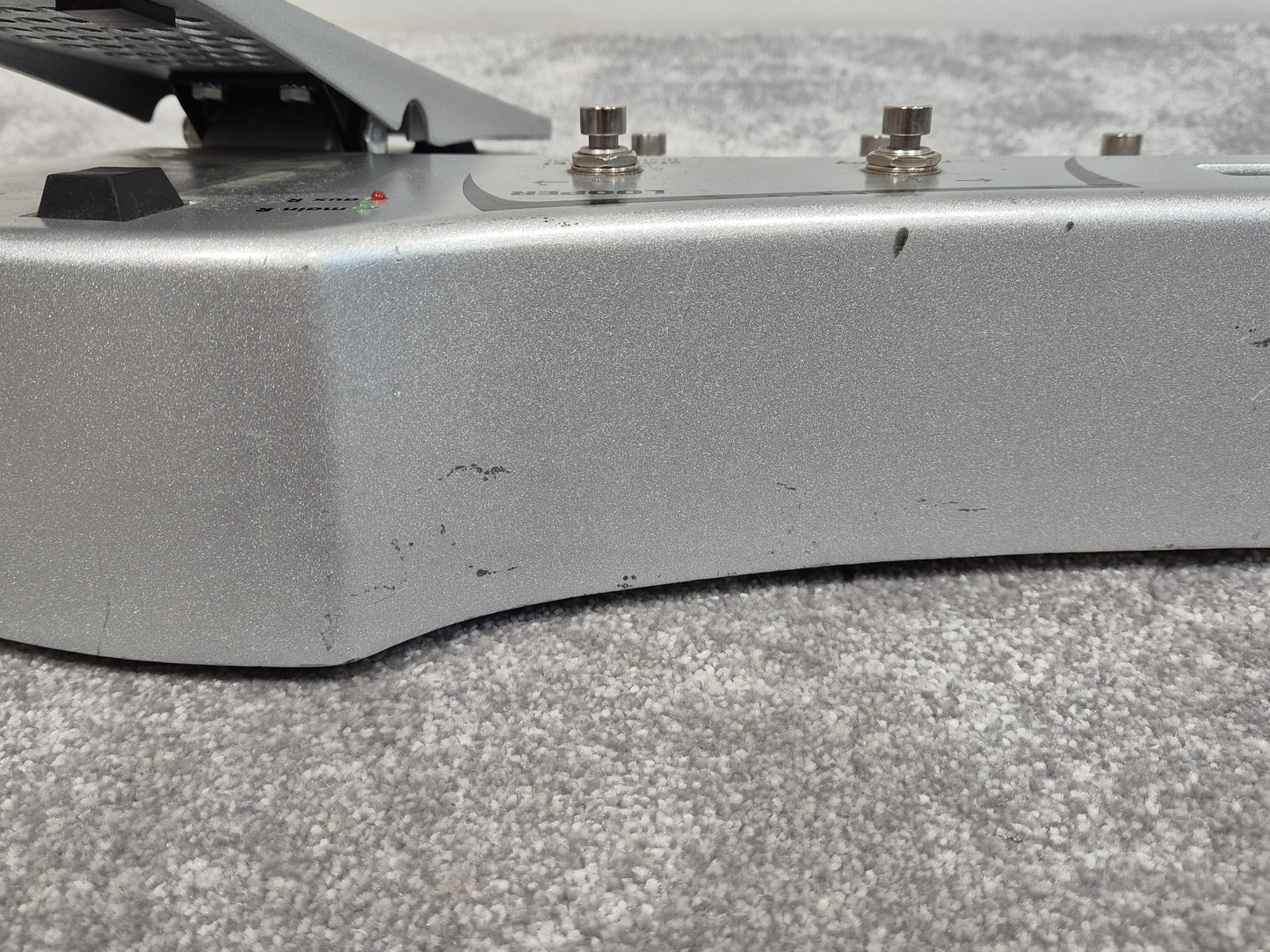 Peavey Sanpera 2 Vypyr Footswitch - Foot Controller with 10 Footswitches and Dual Expression Pedals