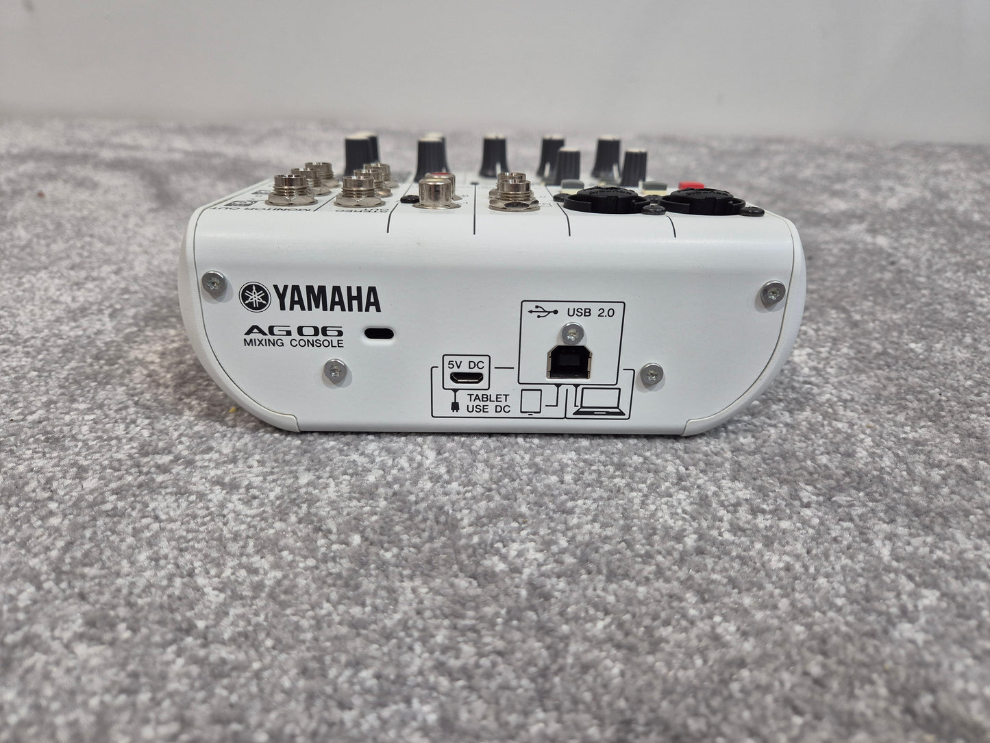Yamaha AG06 Interface - Versatile and High-Quality Interface