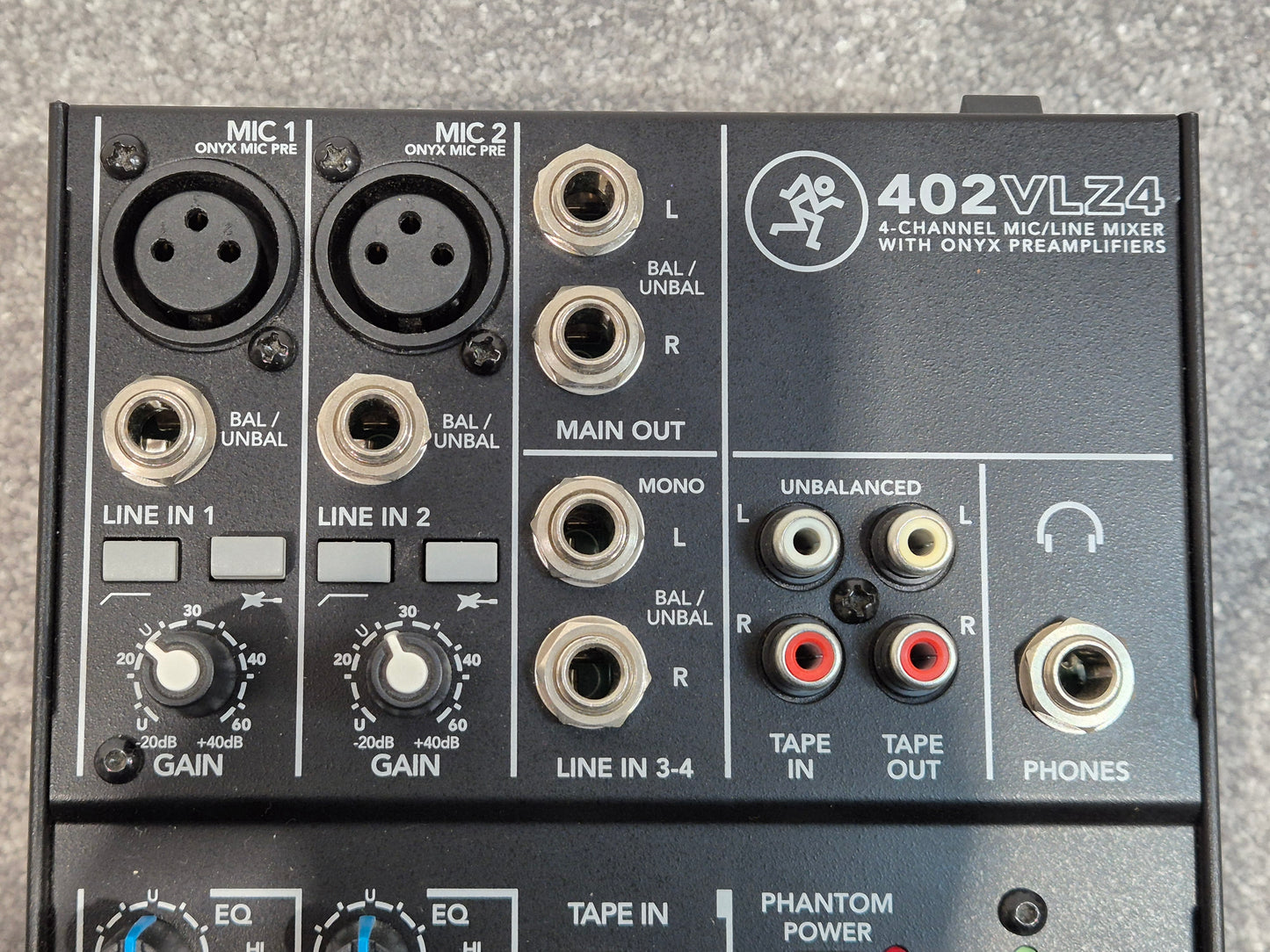Mackie 402VLZ4 - 4-channel Compact Analogue Mixer