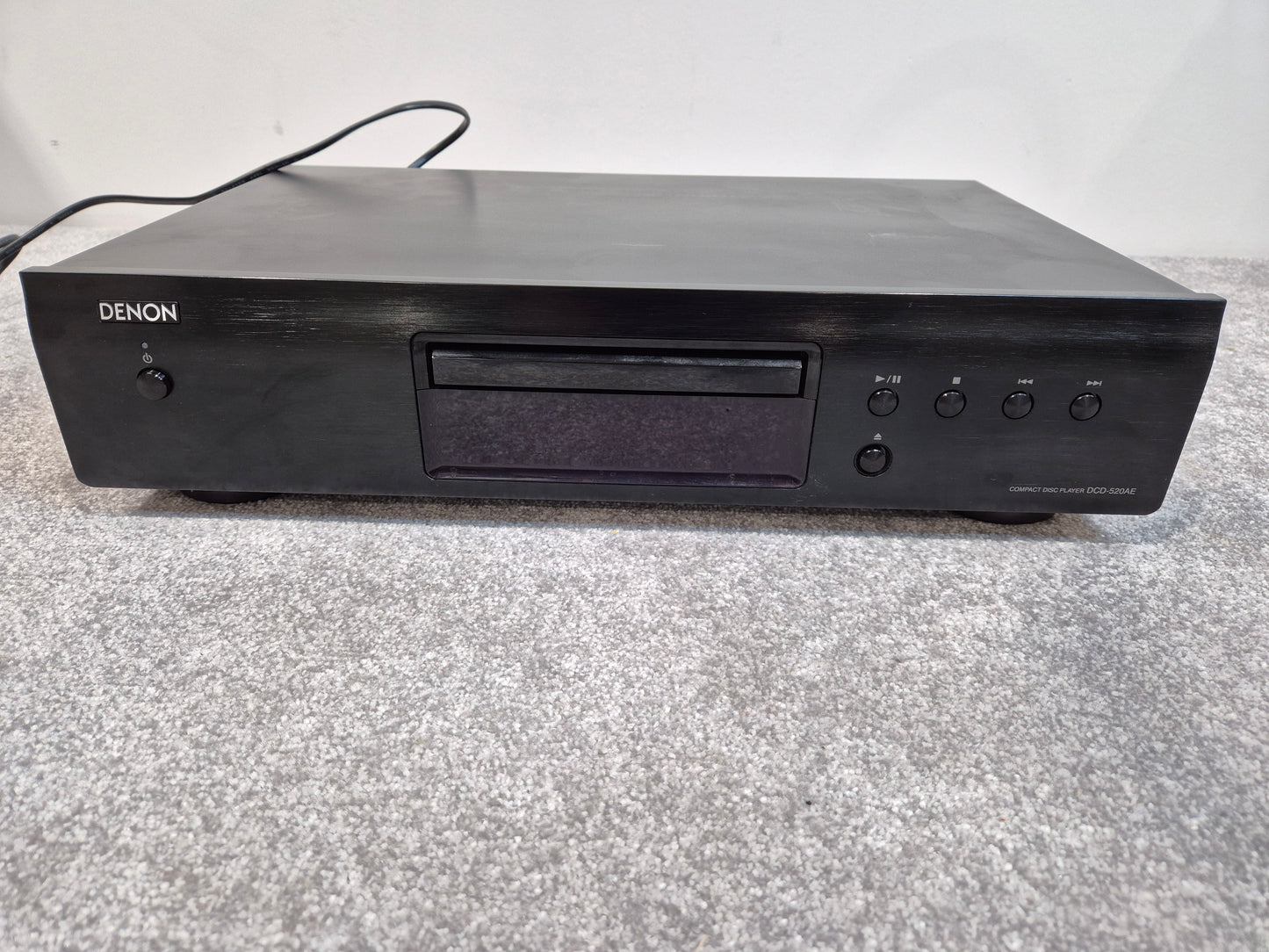 Denon DCD-520AE - CD Player with Remote Control and Manual