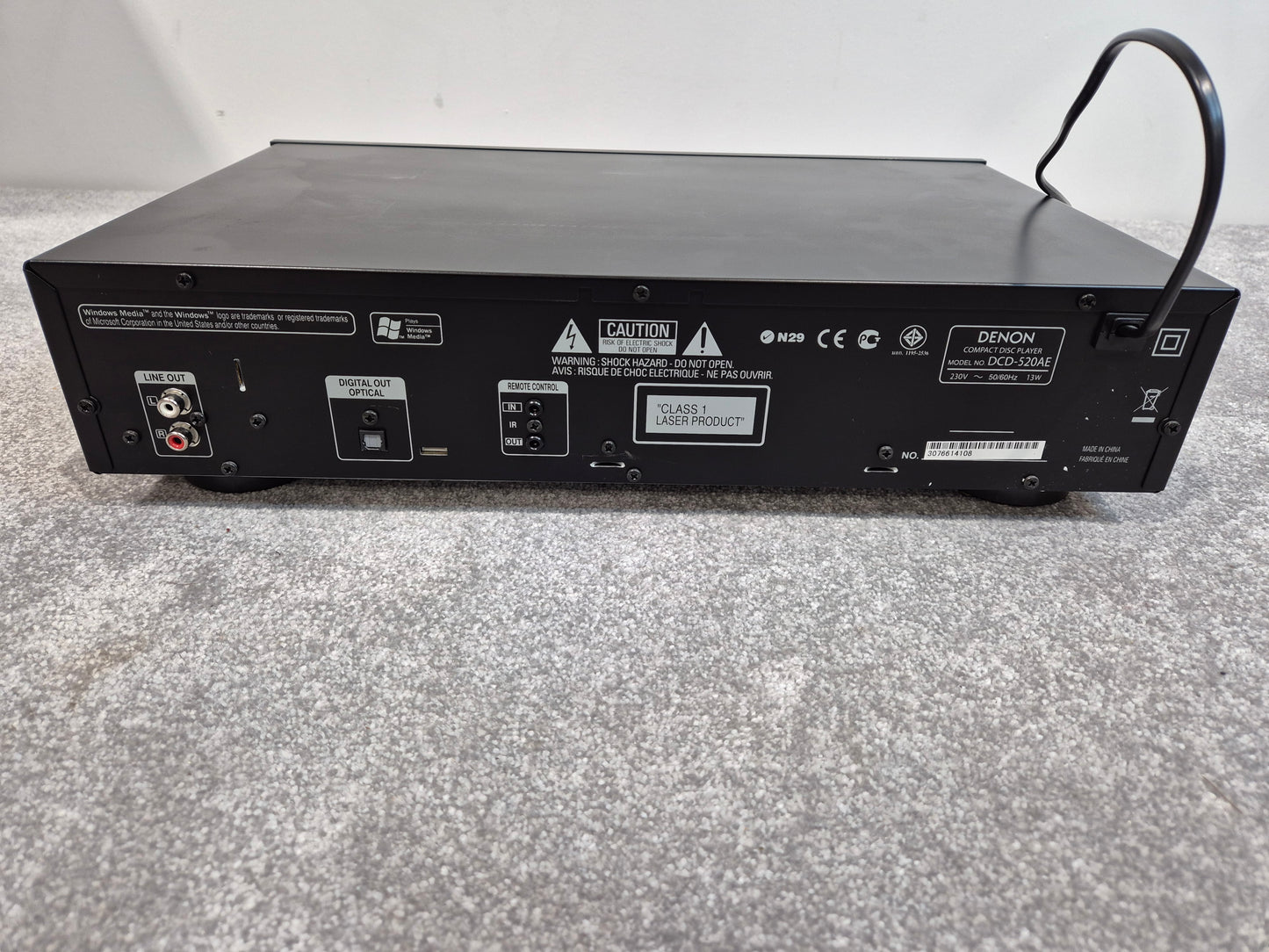 Denon DCD-520AE - CD Player with Remote Control and Manual