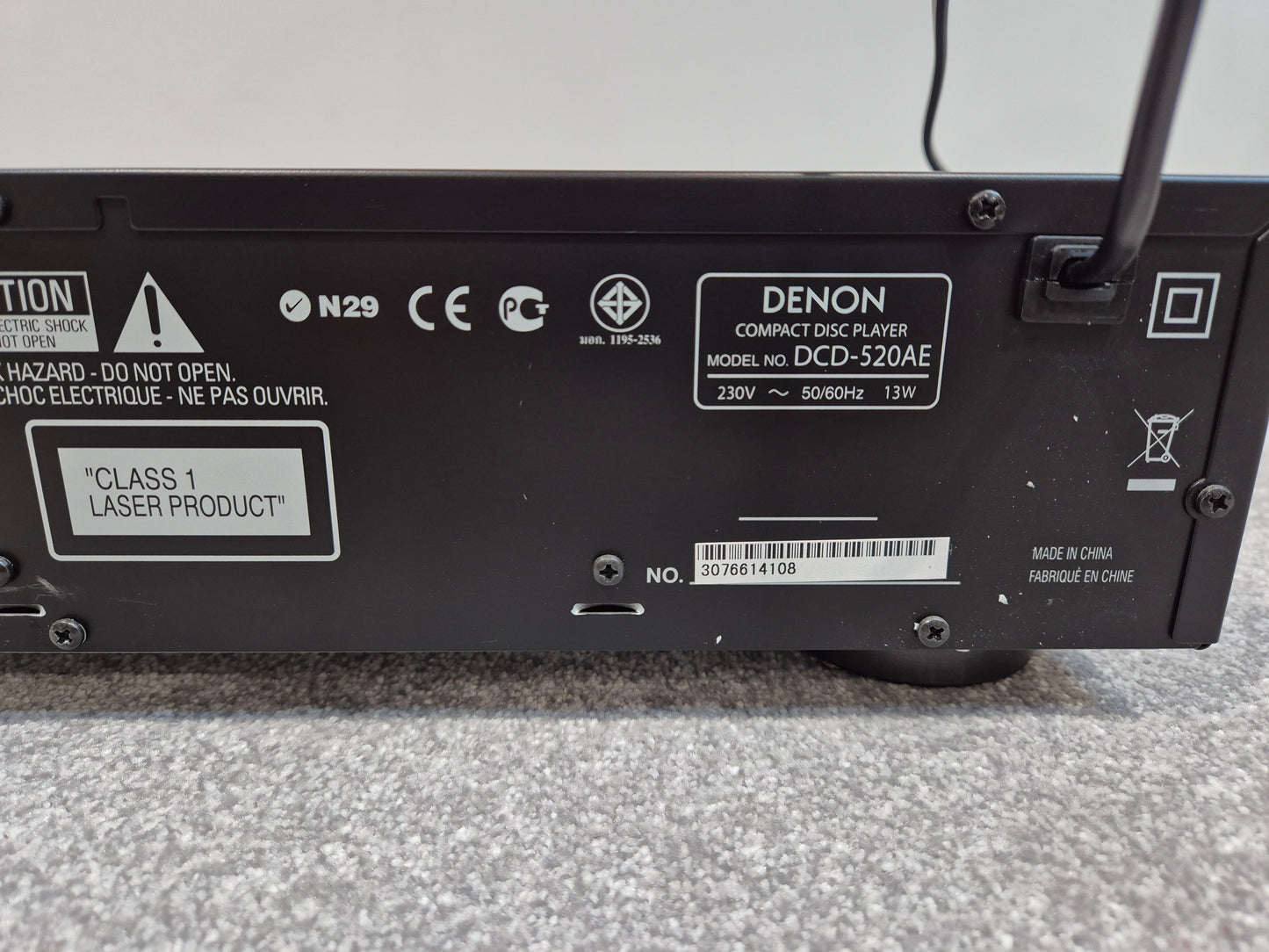 Denon DCD-520AE - CD Player with Remote Control and Manual