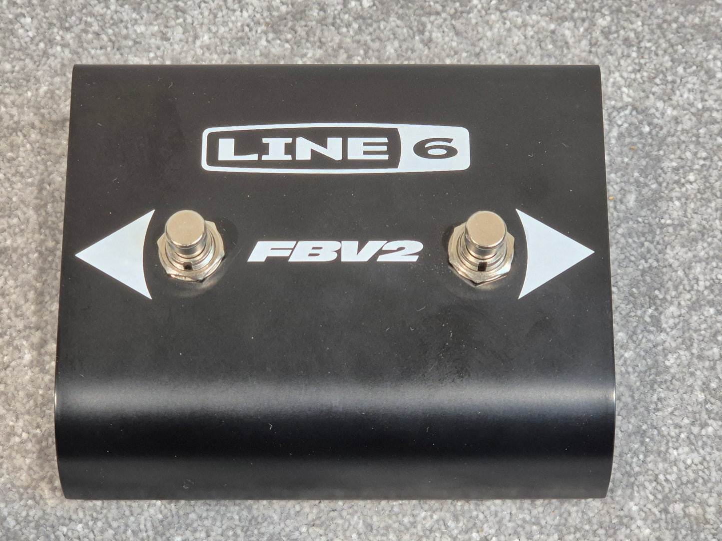 Line 6 FBV2 - Compact 4-Channel 2-Button Footswitch Controller