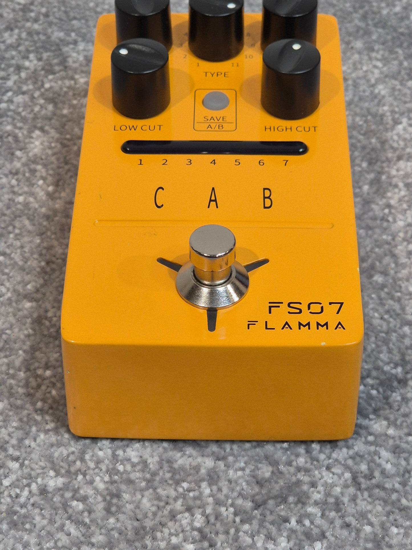Flamma FS07 Cab - Compact Cabinet Simulation Pedal - Yellow w/ Original Box