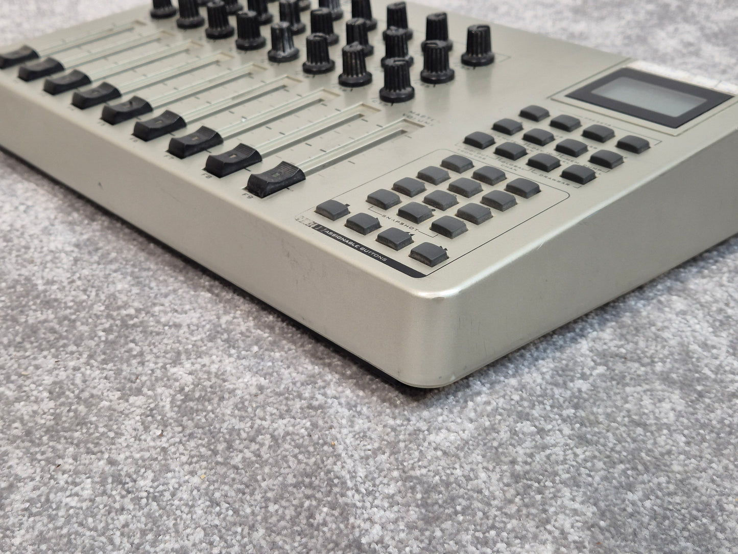 Evolution UC33 - PC/MIDI Hardware Controller