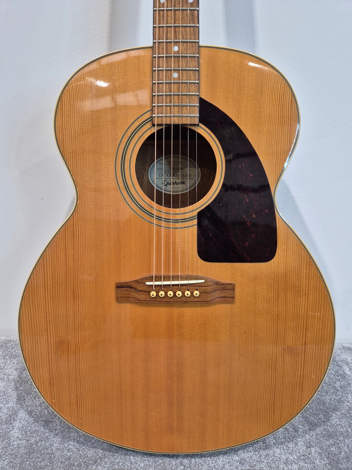 Epiphone SJ 15 NA - Semi Jumbo Acoustic Guitar w/ Soft Gig Bag