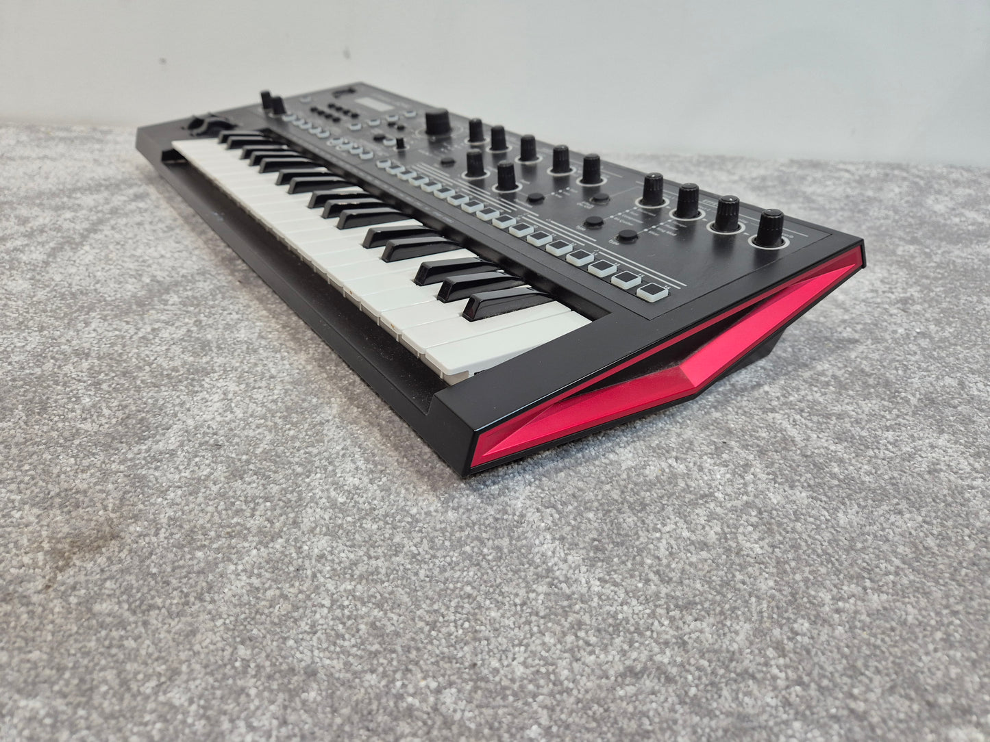 Roland JD-XI - Interactive Crossover Synthesizer w/ Original Box