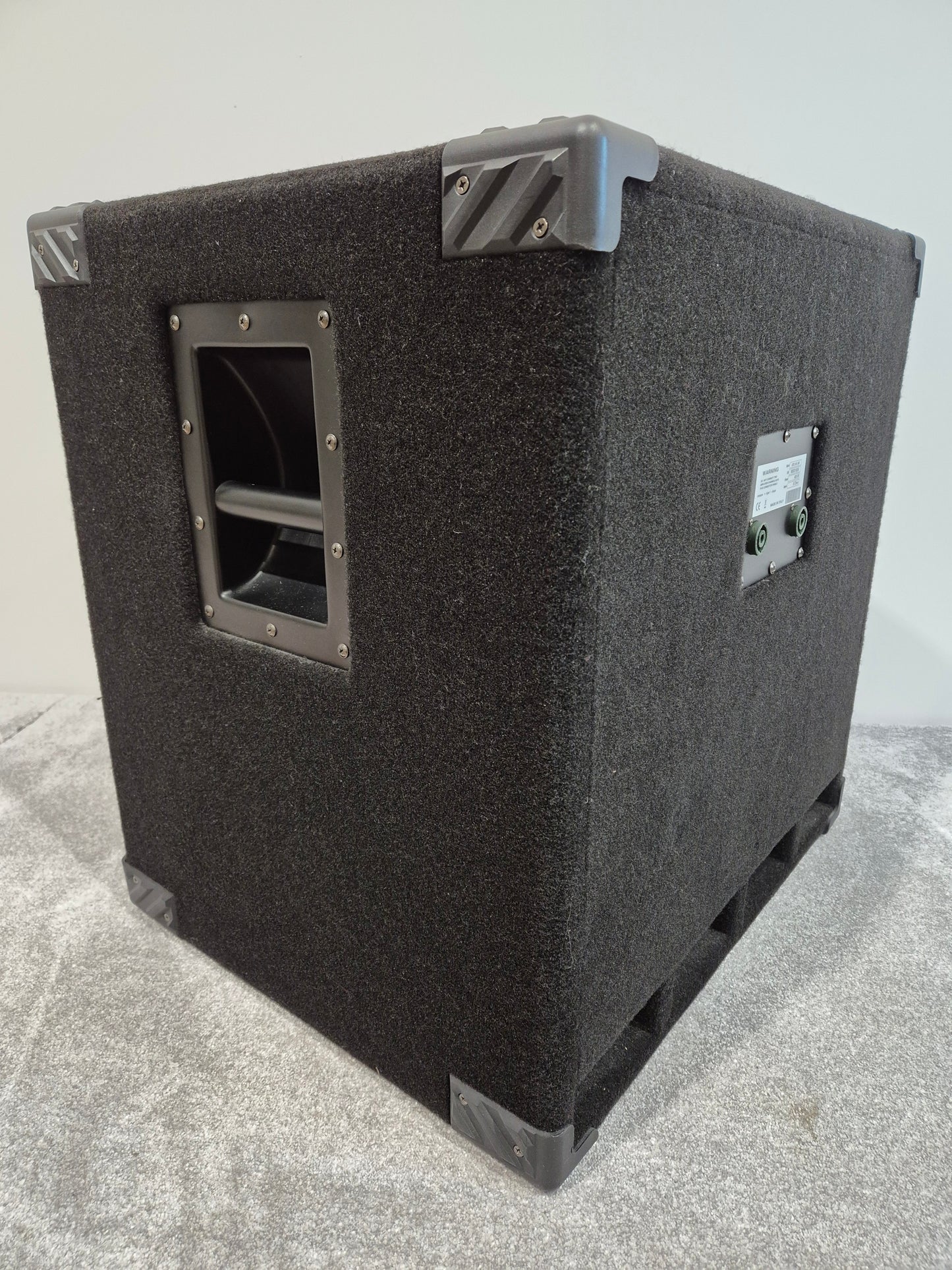 Markbass Standard 151HR - 400Watt Bass Speaker Cabinet
