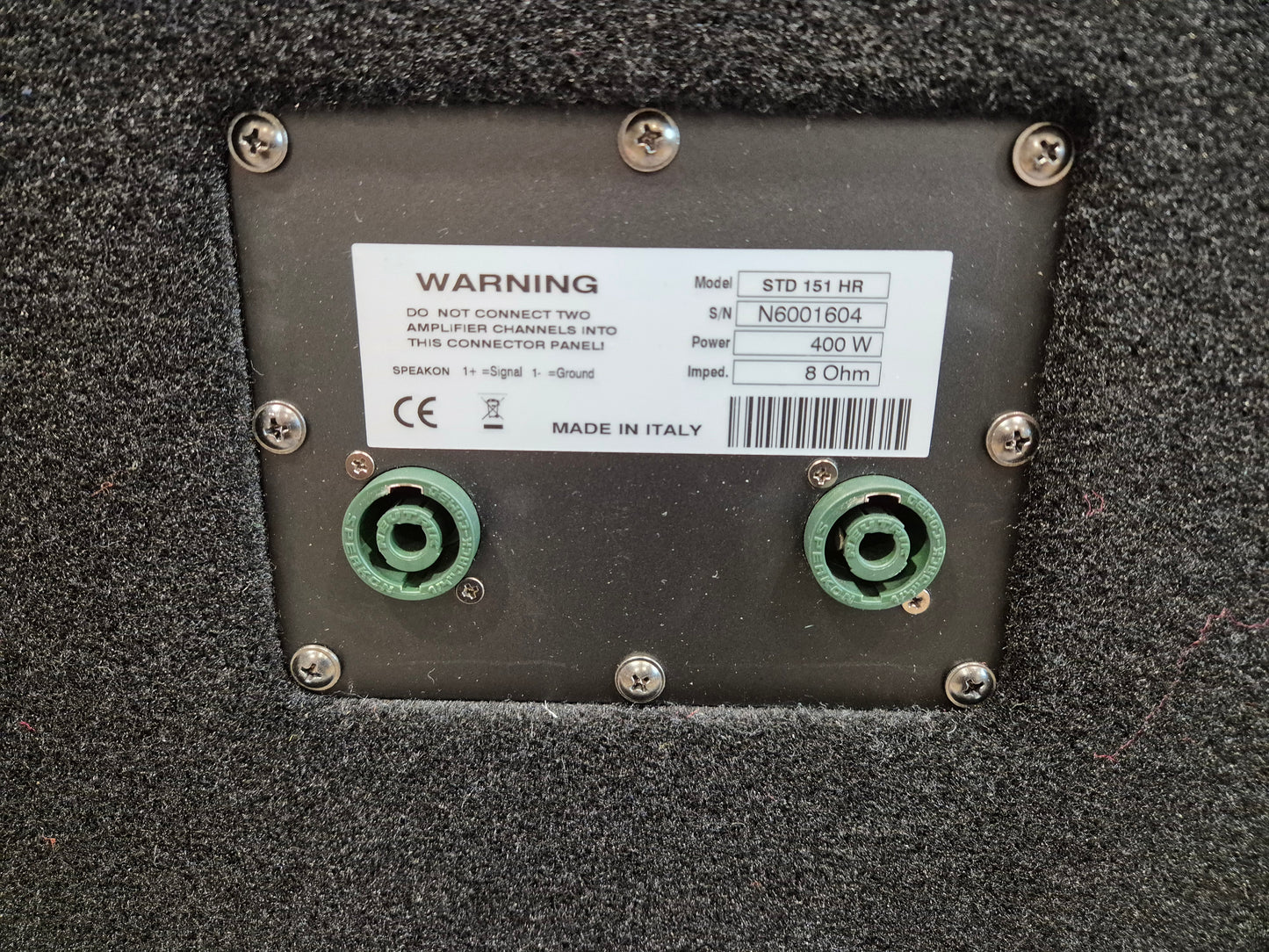 Markbass Standard 151HR - 400Watt Bass Speaker Cabinet