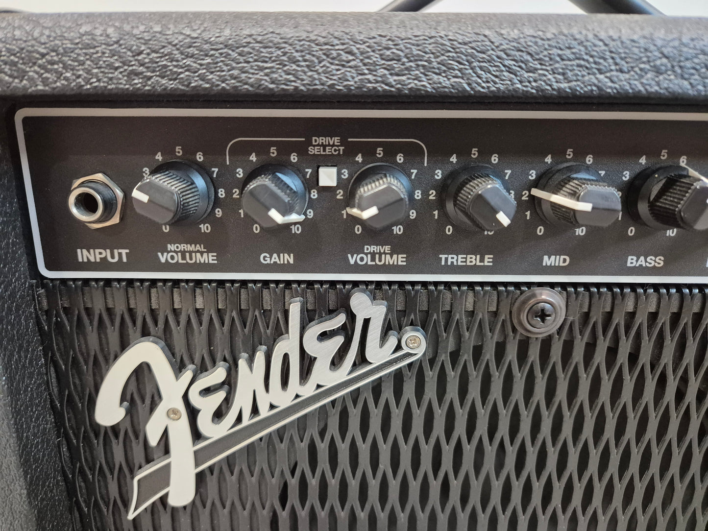 Fender Frontman Reverb - Compact Guitar Practice Amp