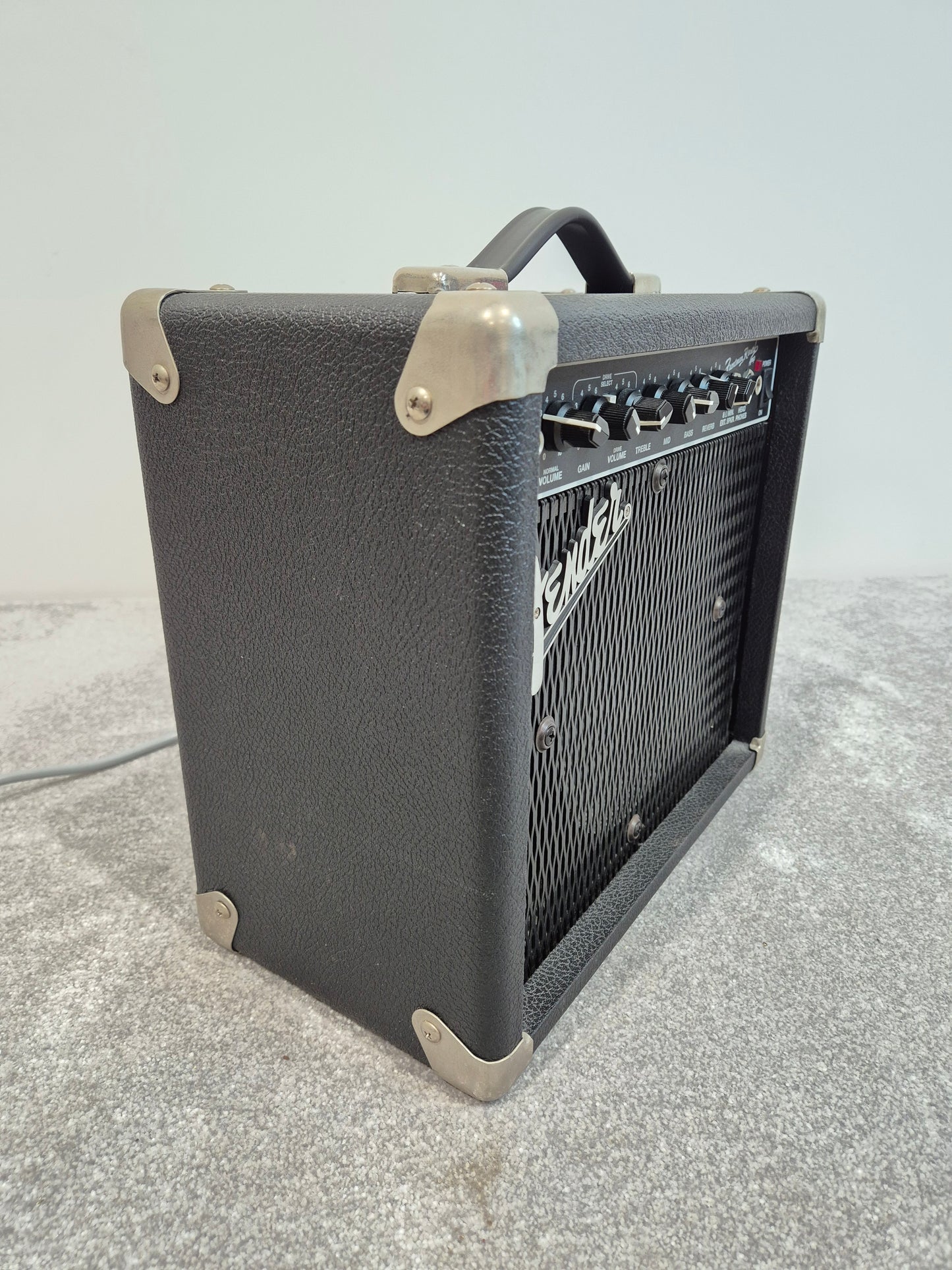 Fender Frontman Reverb - Compact Guitar Practice Amp