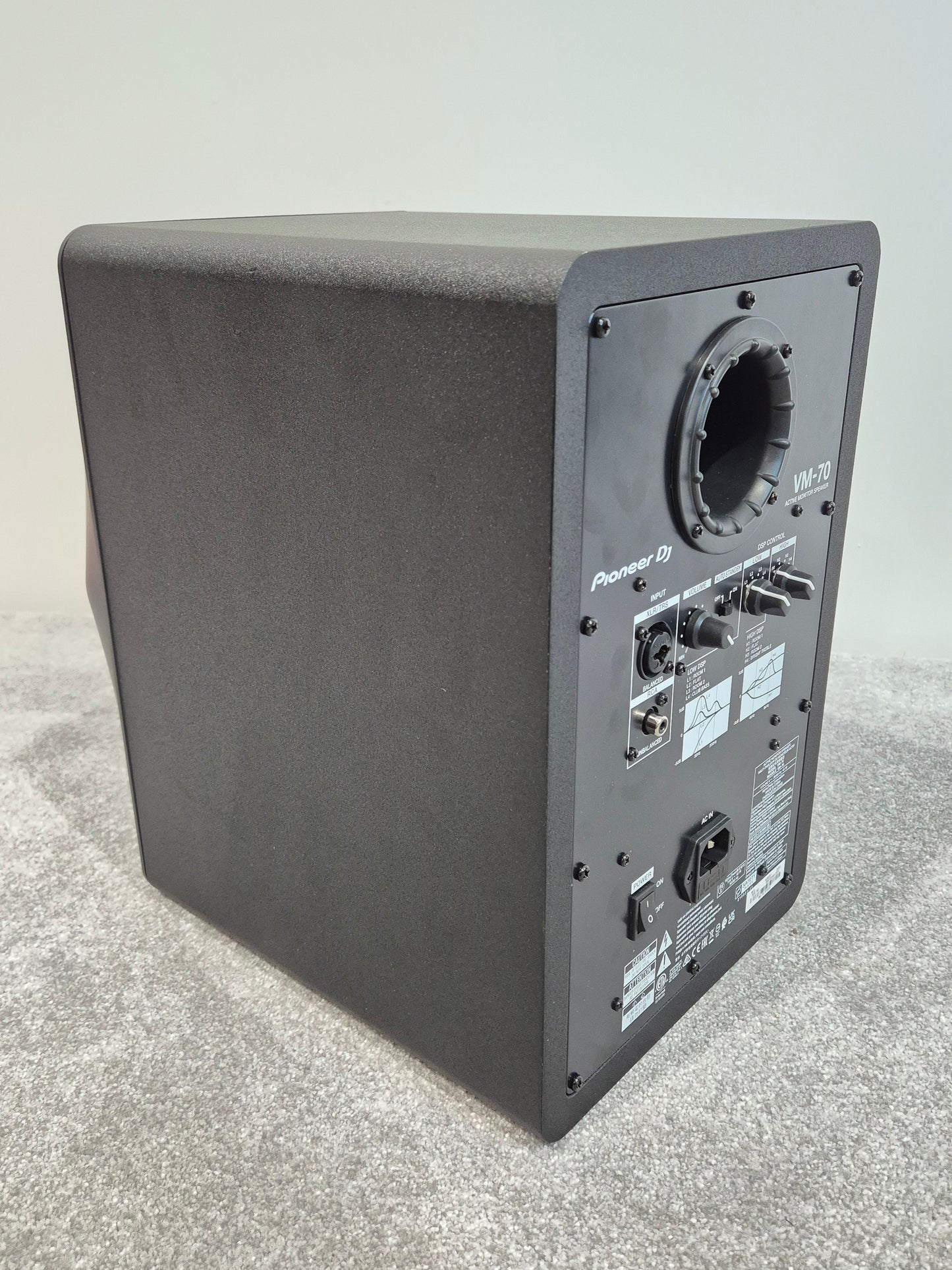 Pioneer DJ VM-70 - Bi-amp 2-way Active Speaker w/ Original Box