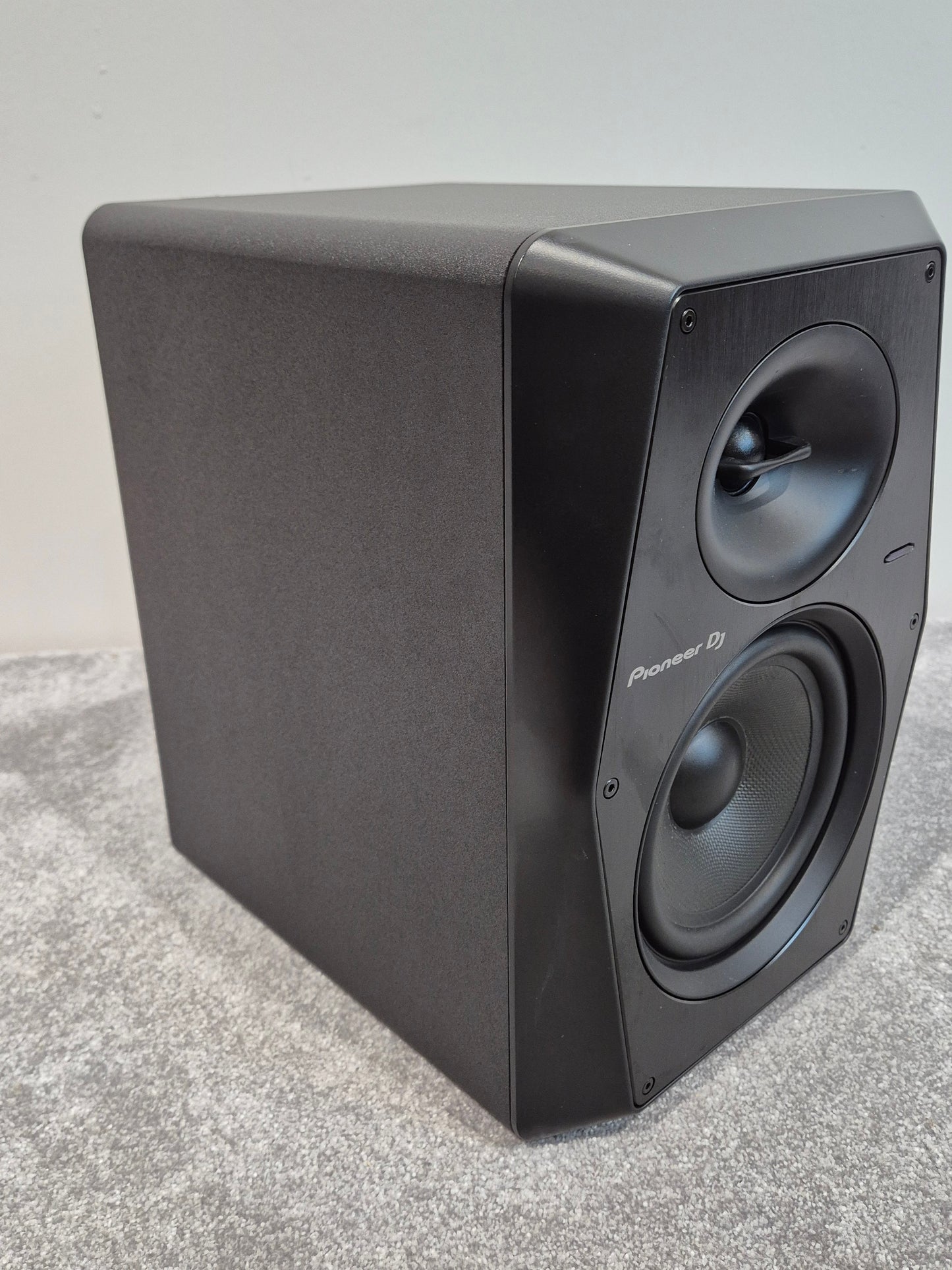 Pioneer DJ VM-70 - Bi-amp 2-way Active Speaker w/ Original Box
