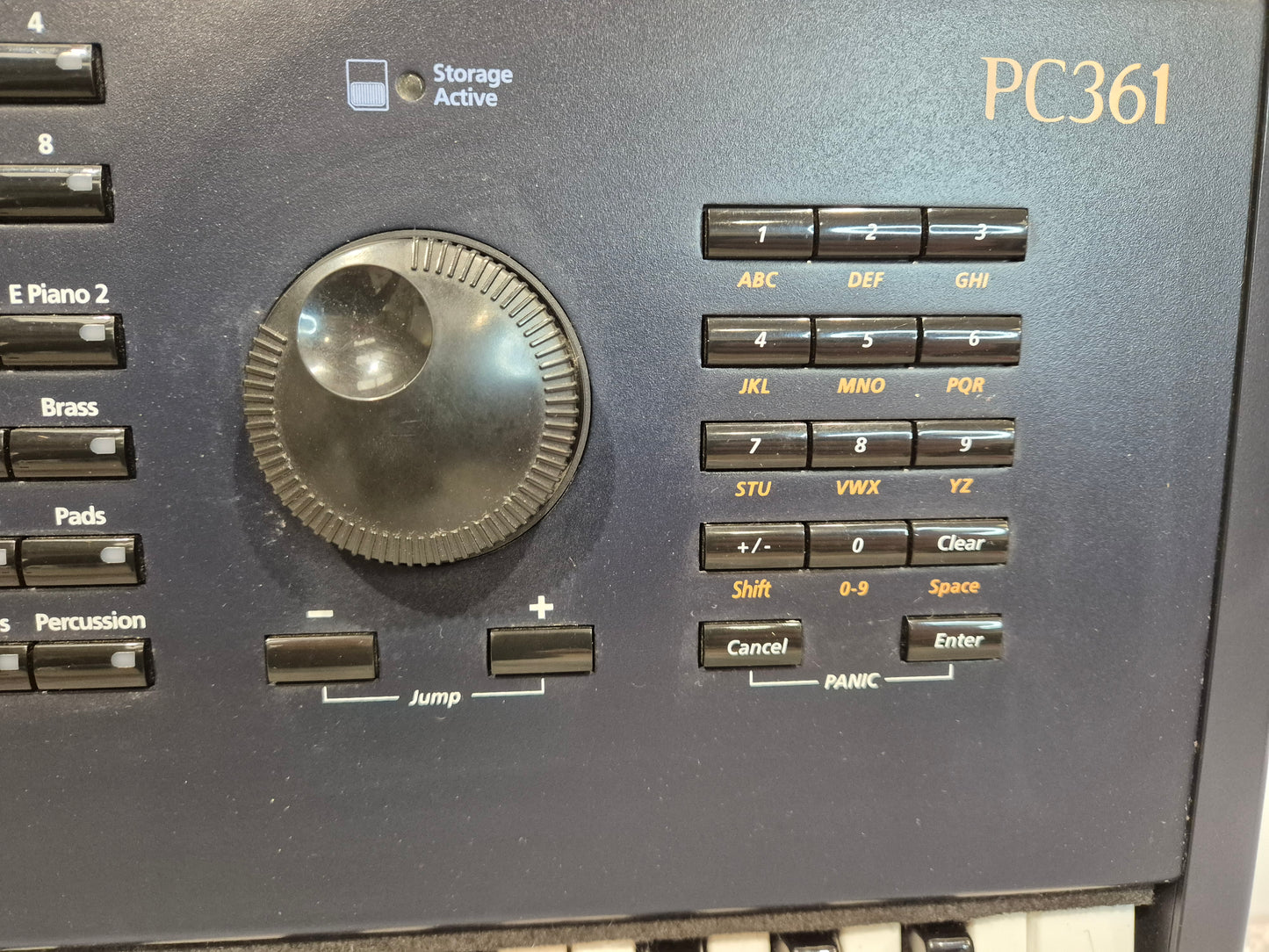 Kurzweil PC361 - 61-key Digital Workstation Synthesizer w/ Flight Case