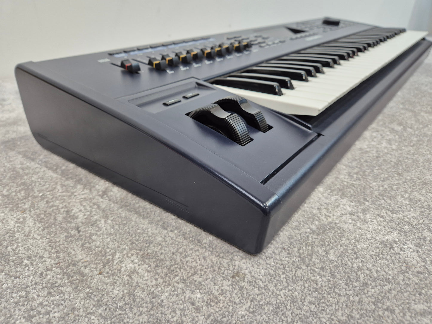 Kurzweil PC361 - 61-key Digital Workstation Synthesizer w/ Flight Case