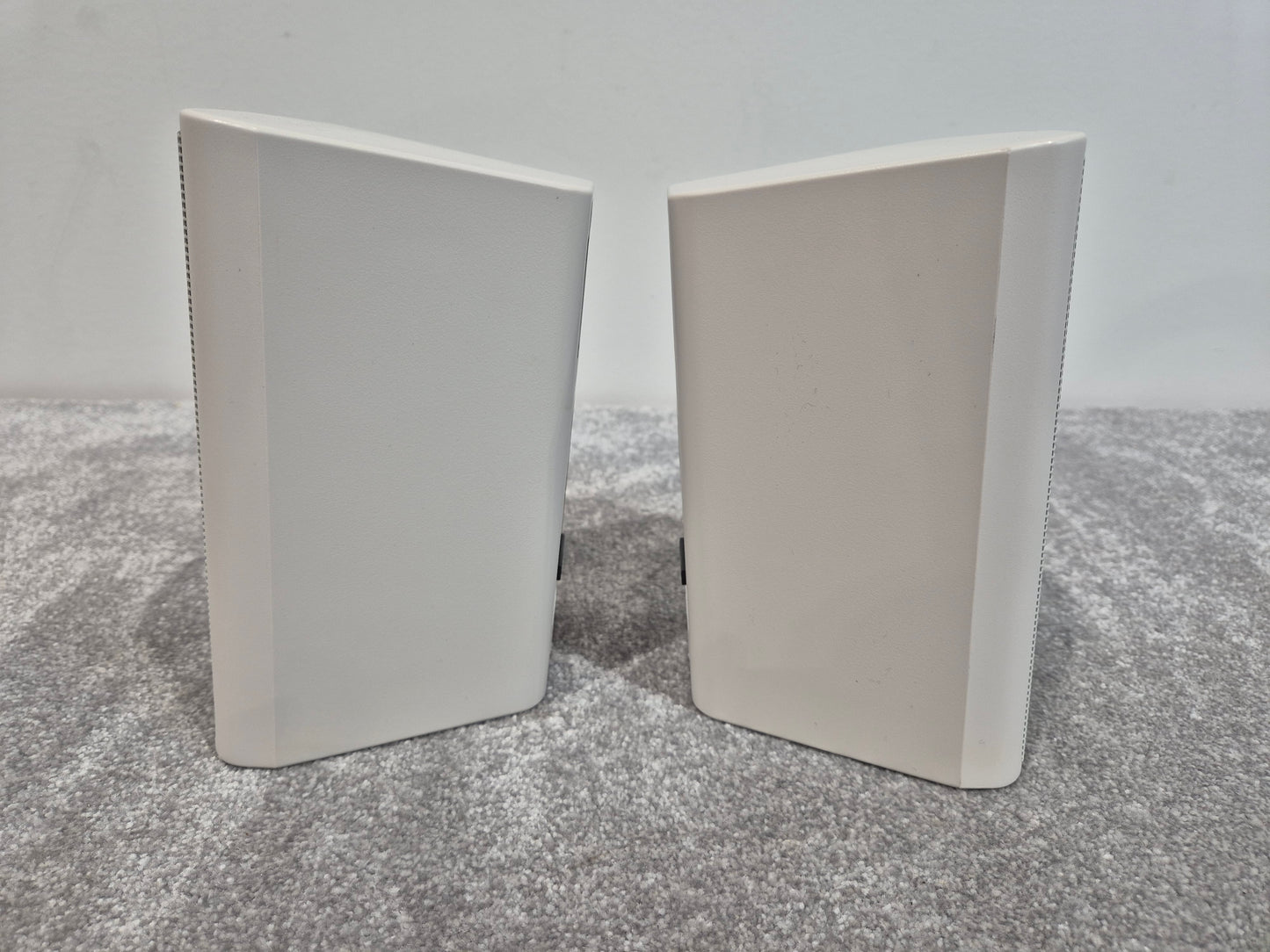 JBL Control 23 - Compact Two-Way Loudspeakers - White