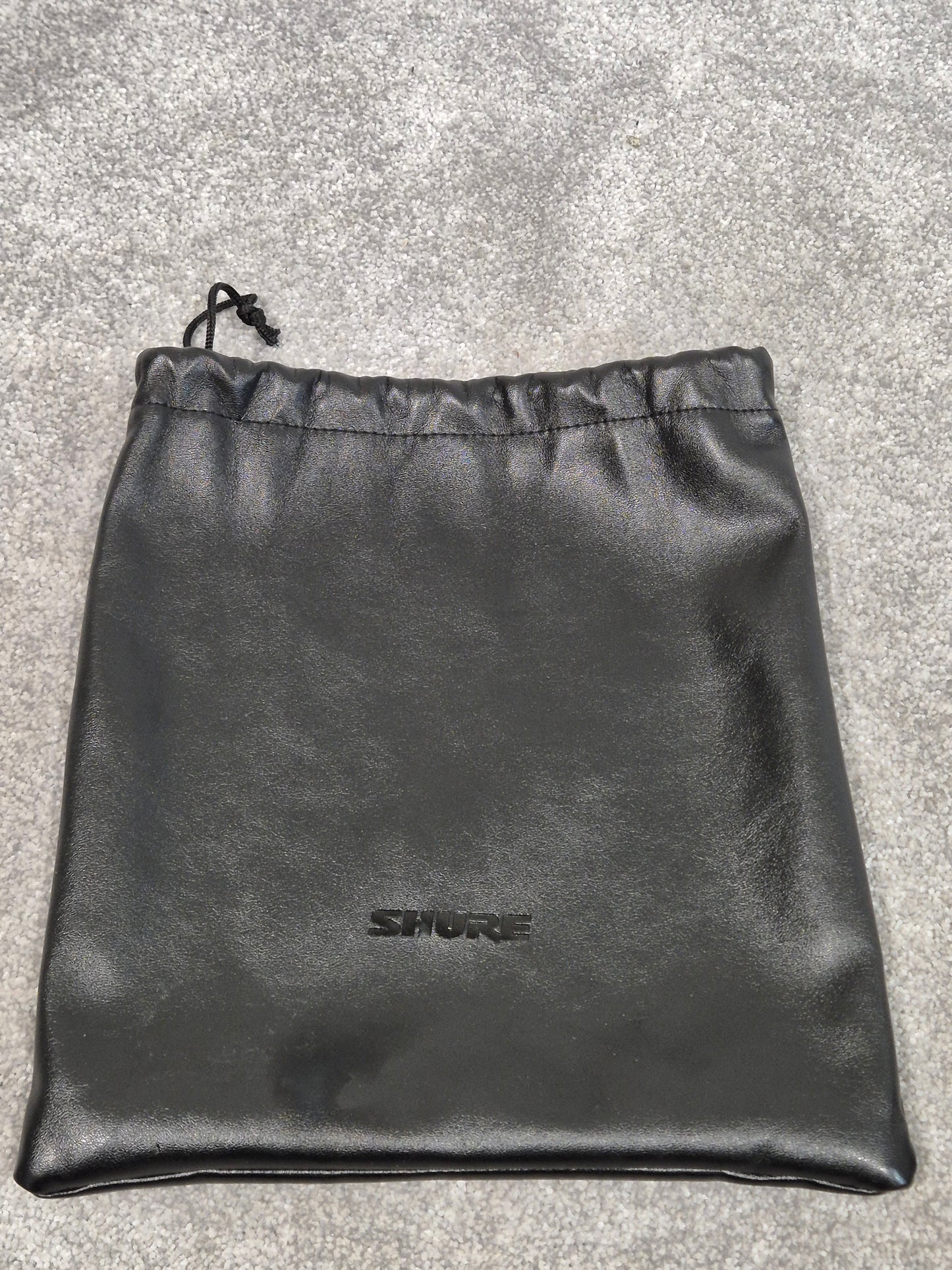Shure SRH840A - Headphone w/ Shure Carrying Bag