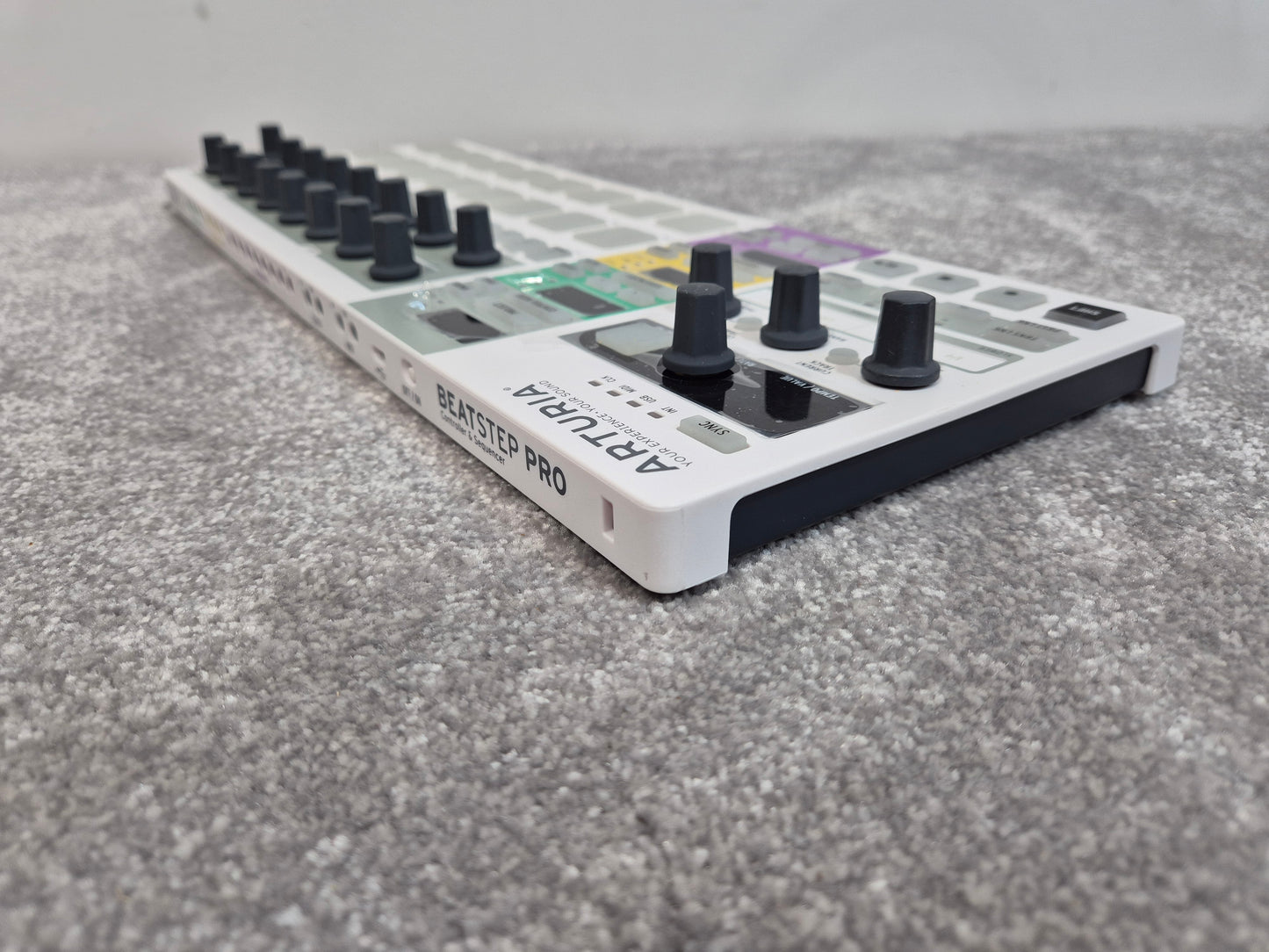 Arturia BeatStep Pro - Versatile Controller and Performance Sequencer w/ Original Box
