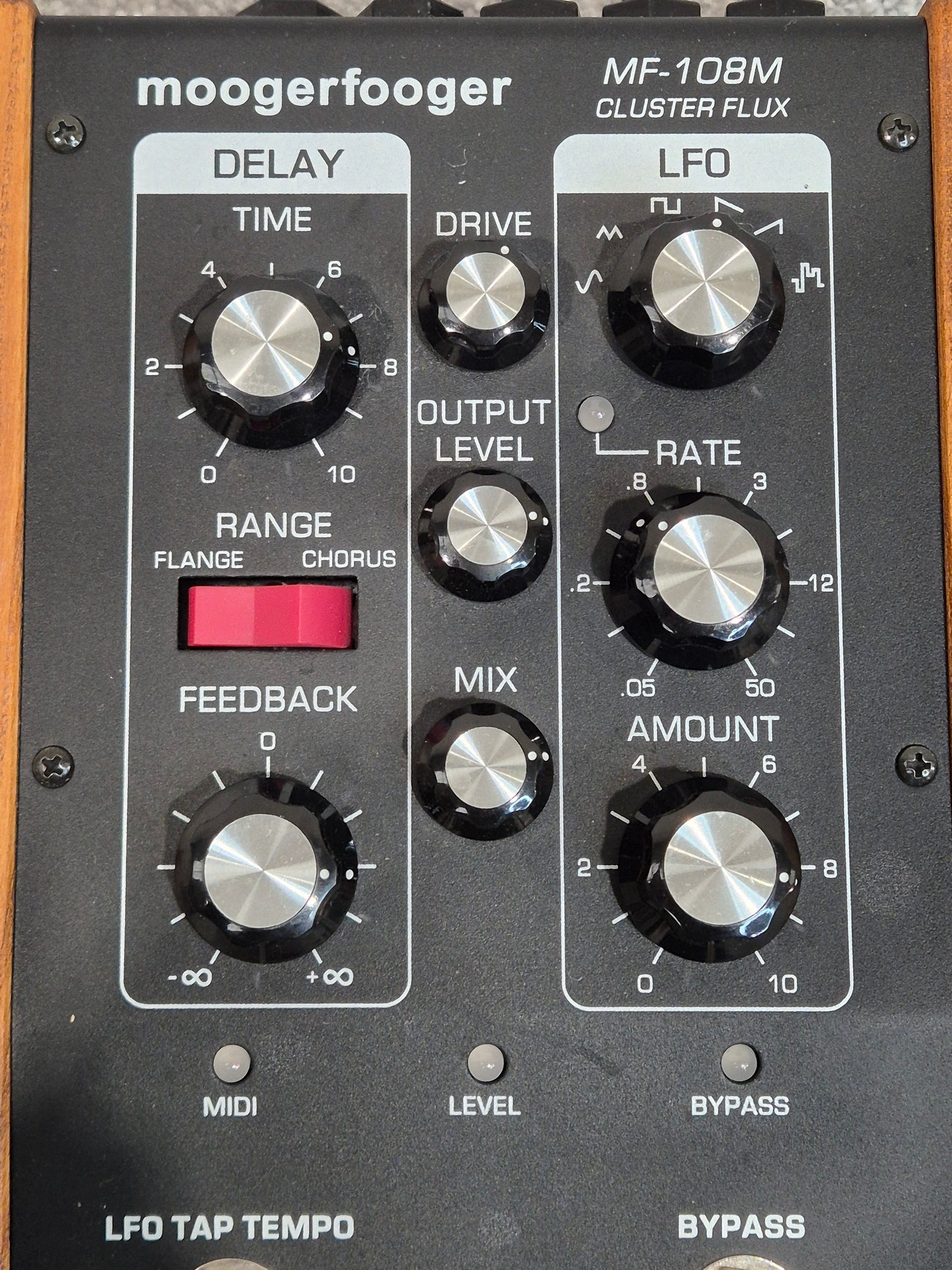 Moog Moogerfooger MF-108M Cluster Flux - Modulation and Effects Pedal