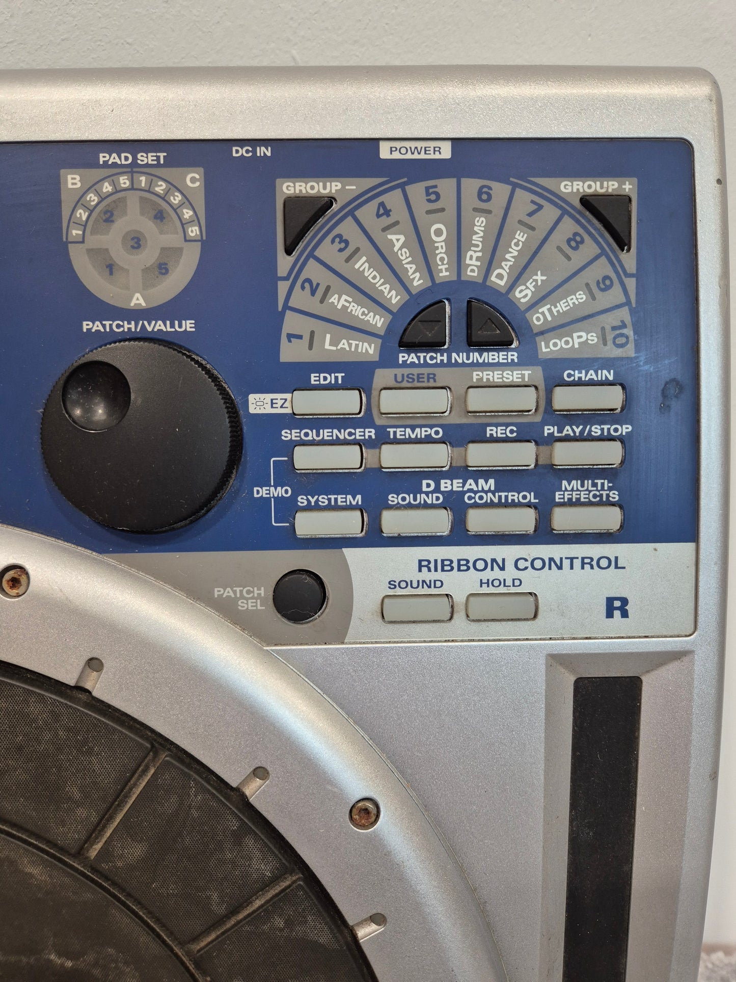 Roland HandSonic HPD-15 - Electronic Hand Percussion Multipad