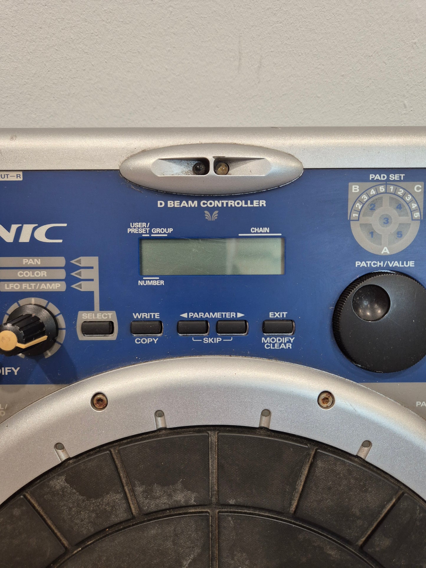 Roland HandSonic HPD-15 - Electronic Hand Percussion Multipad