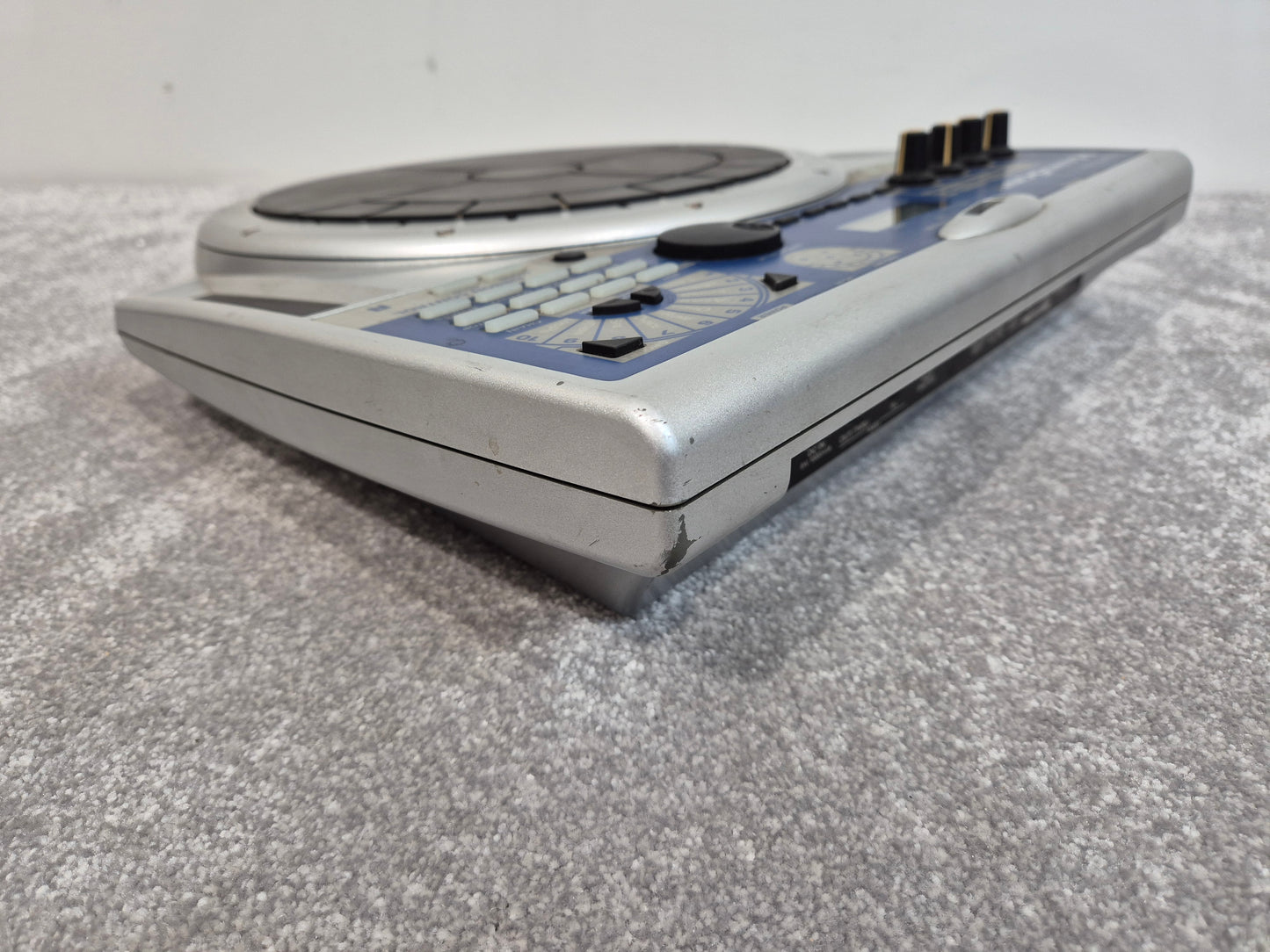 Roland HandSonic HPD-15 - Electronic Hand Percussion Multipad
