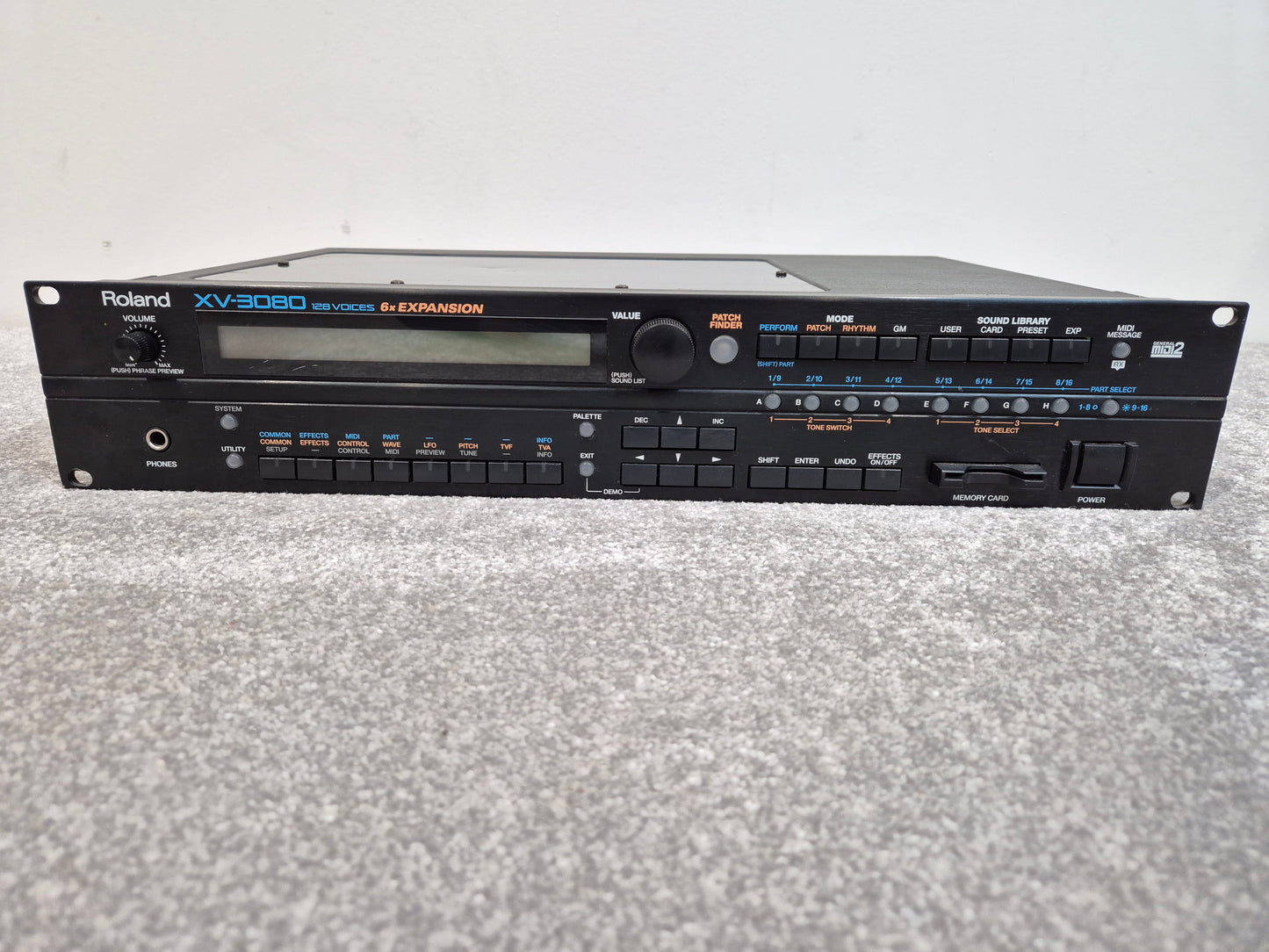 Roland XV-3080 - Synthesizer Module - Black