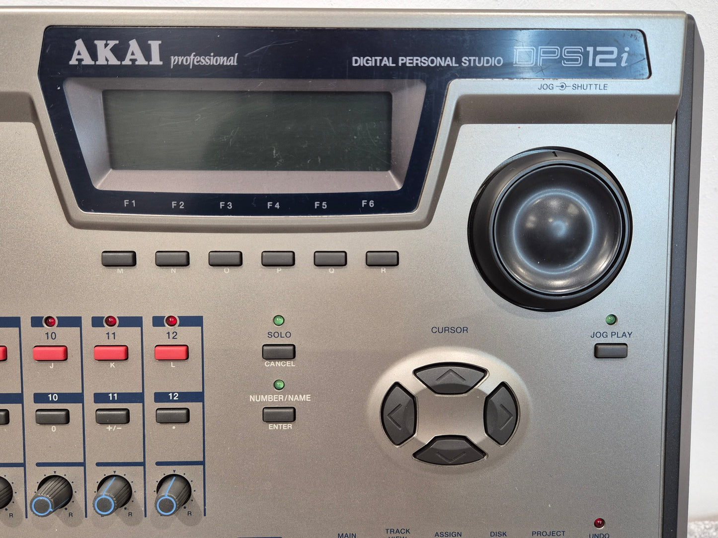 Akai Professional DPS12i - Digital Personal Studio w/ Gator Hard Case