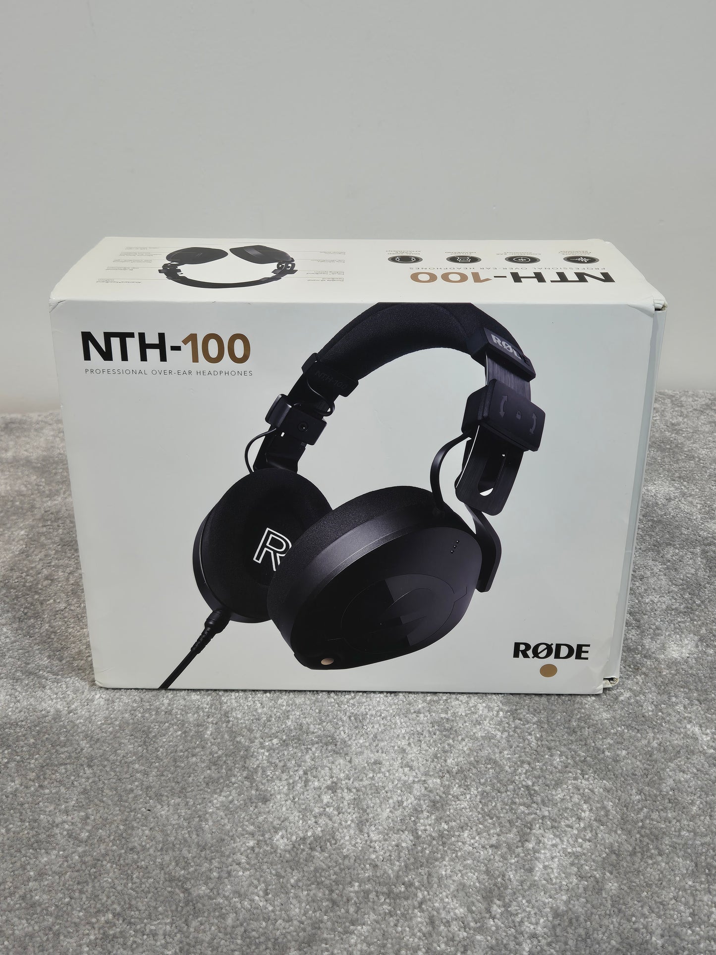 Rode NTH-100 - Professional Over-Ear Headphones w/ Original Box