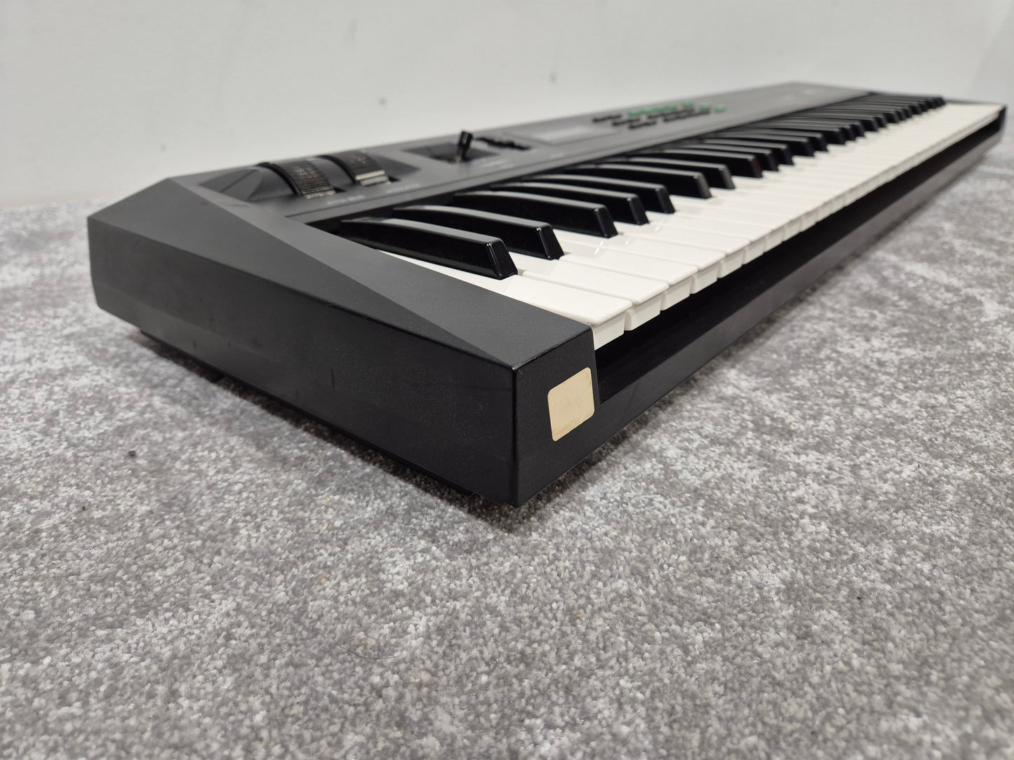 Kawai K1 - 61-key Synthesizer Keyboard Manufactured in 1988 w/ Flight Case
