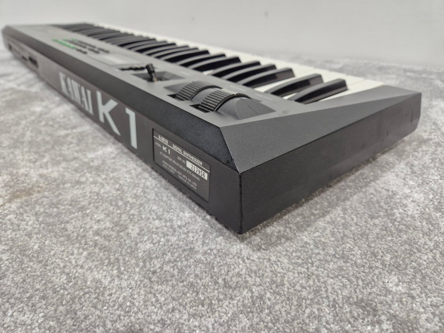 Kawai K1 - 61-key Synthesizer Keyboard Manufactured in 1988 w/ Flight Case