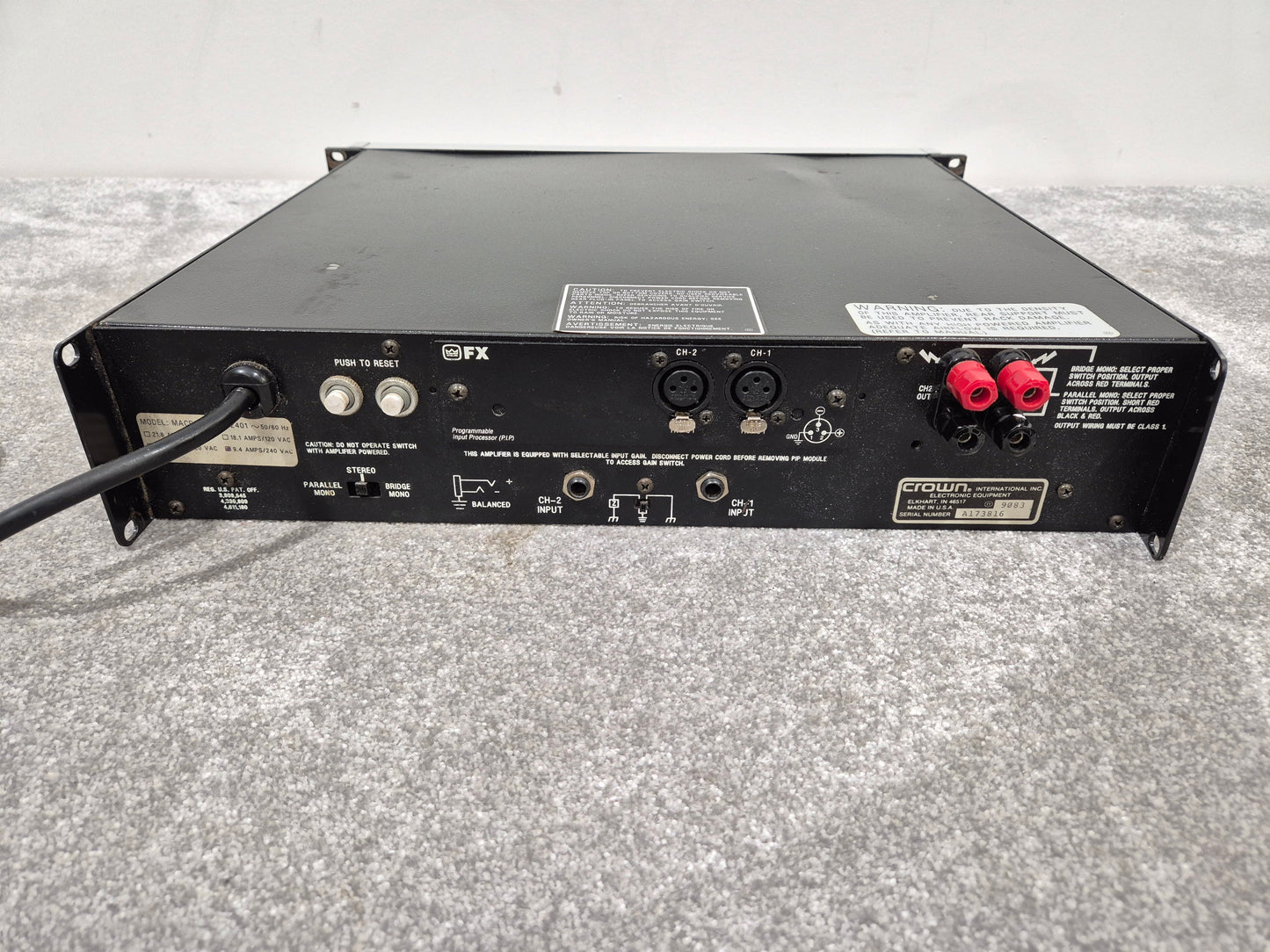 Amcron Macro-Tech 2401 - Dual-Channel Power Amplifier w/ Manual