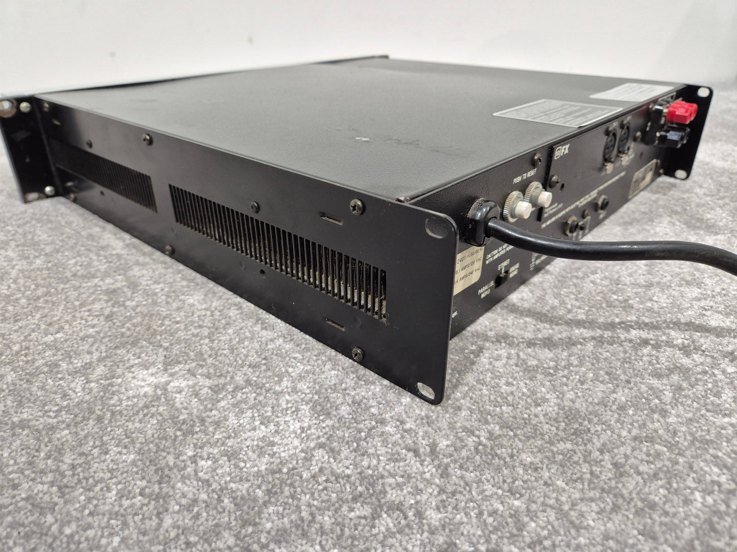 Amcron Macro-Tech 2401 - Dual-Channel Power Amplifier w/ Manual