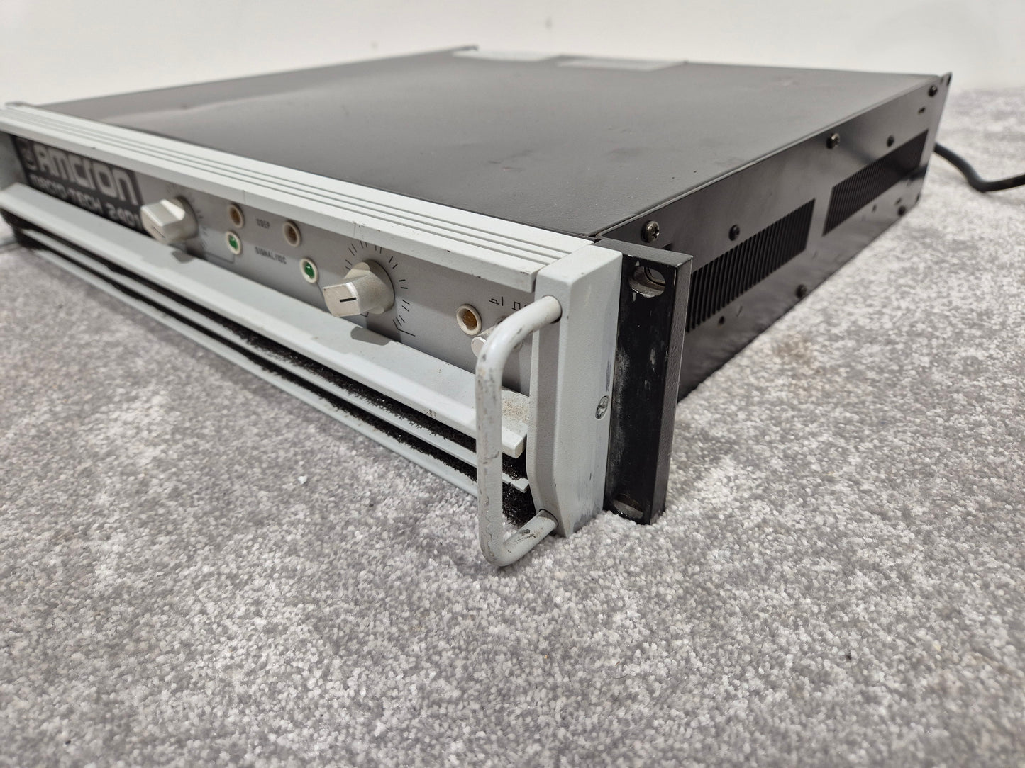 Amcron Macro-Tech 2401 - Dual-Channel Power Amplifier w/ Manual