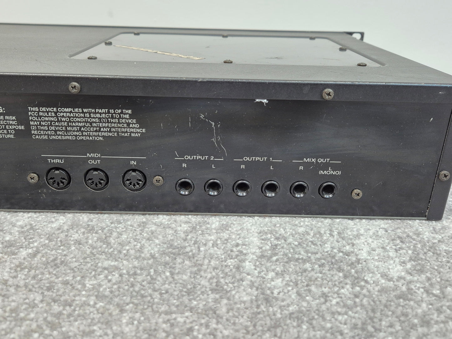 Roland JV-1080 - Sample-Based Synthesizer/Sound Module w/ Manual