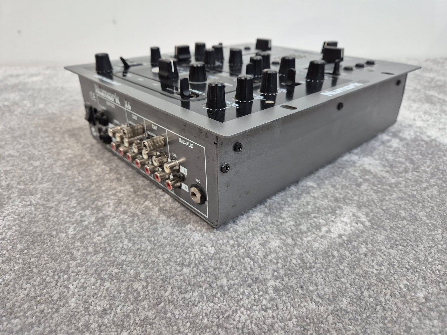 Numark X6 DJ Controller - 4-Channel, Touch-Sensitive Jog Wheels - Very Good w/ Power Supply