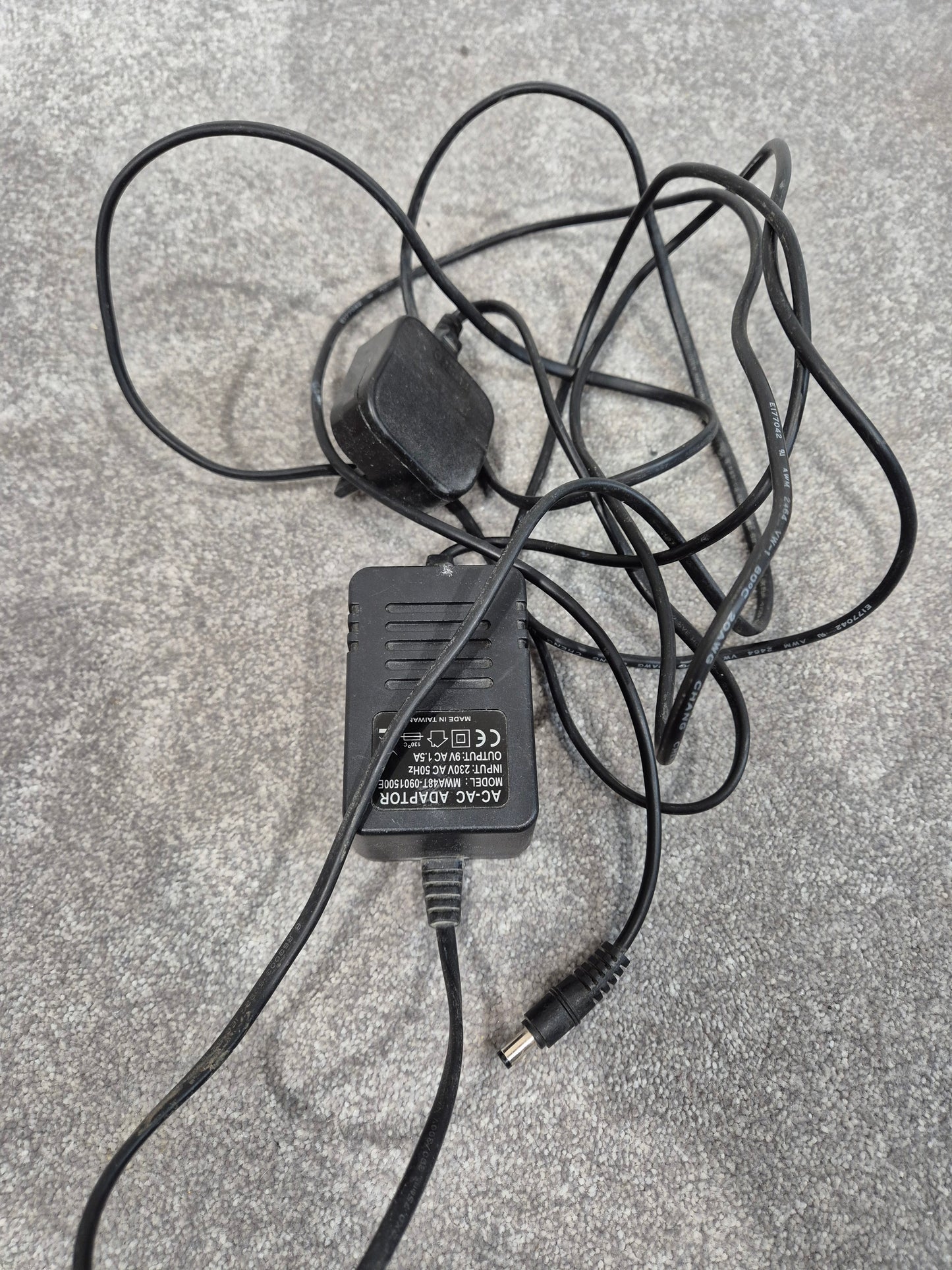 Numark X6 DJ Controller - 4-Channel, Touch-Sensitive Jog Wheels - Very Good w/ Power Supply