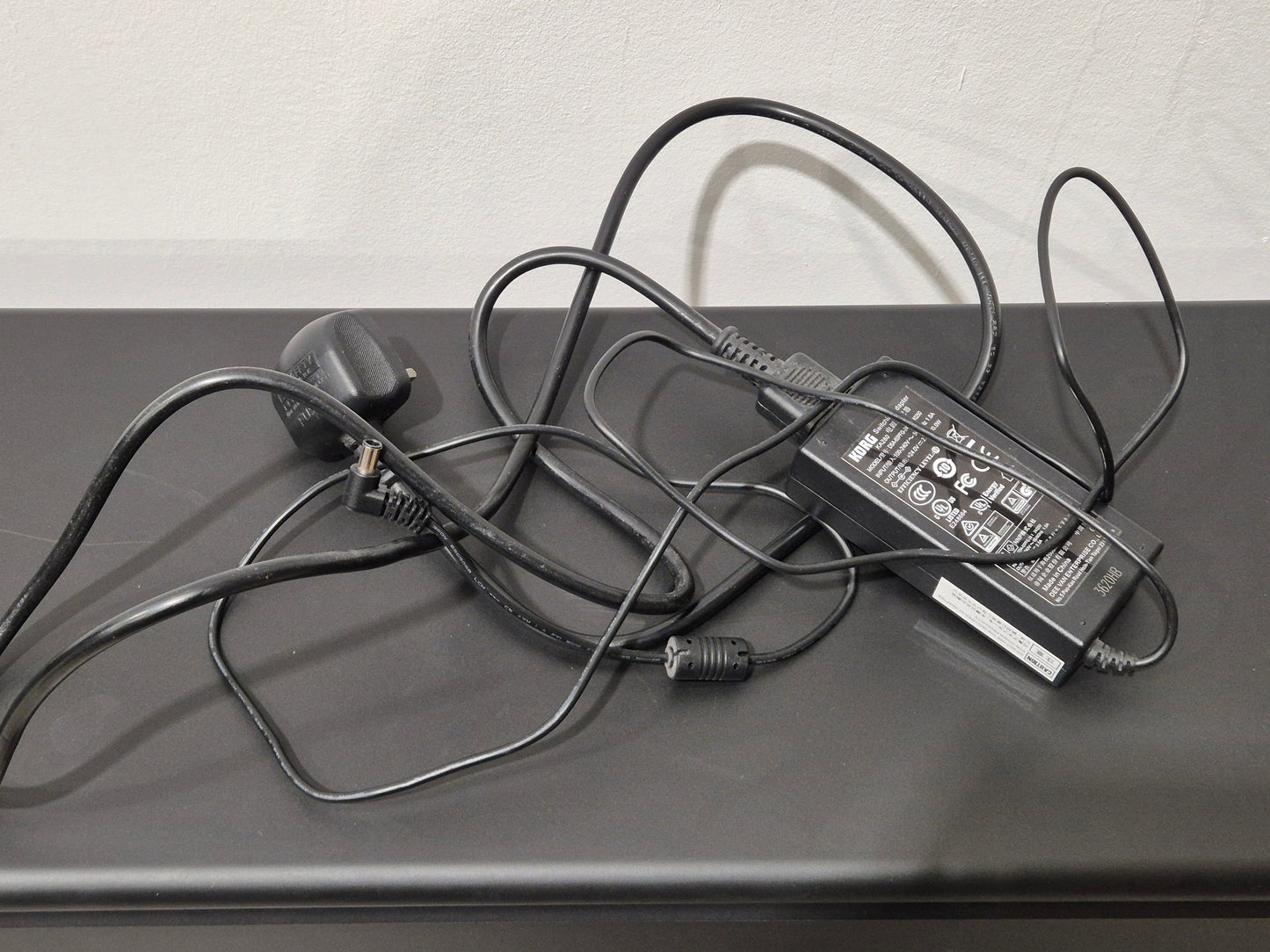 Korg C1 Air - Compact 88 Weighted Key Digital Piano w/ Original Power Cable