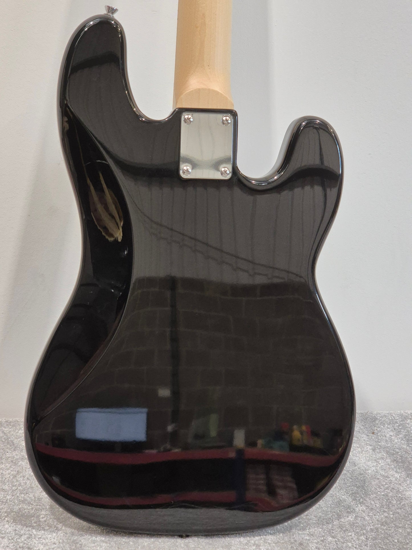 Antiquity AQ-PB Bass Guitar - Left Handed - Black