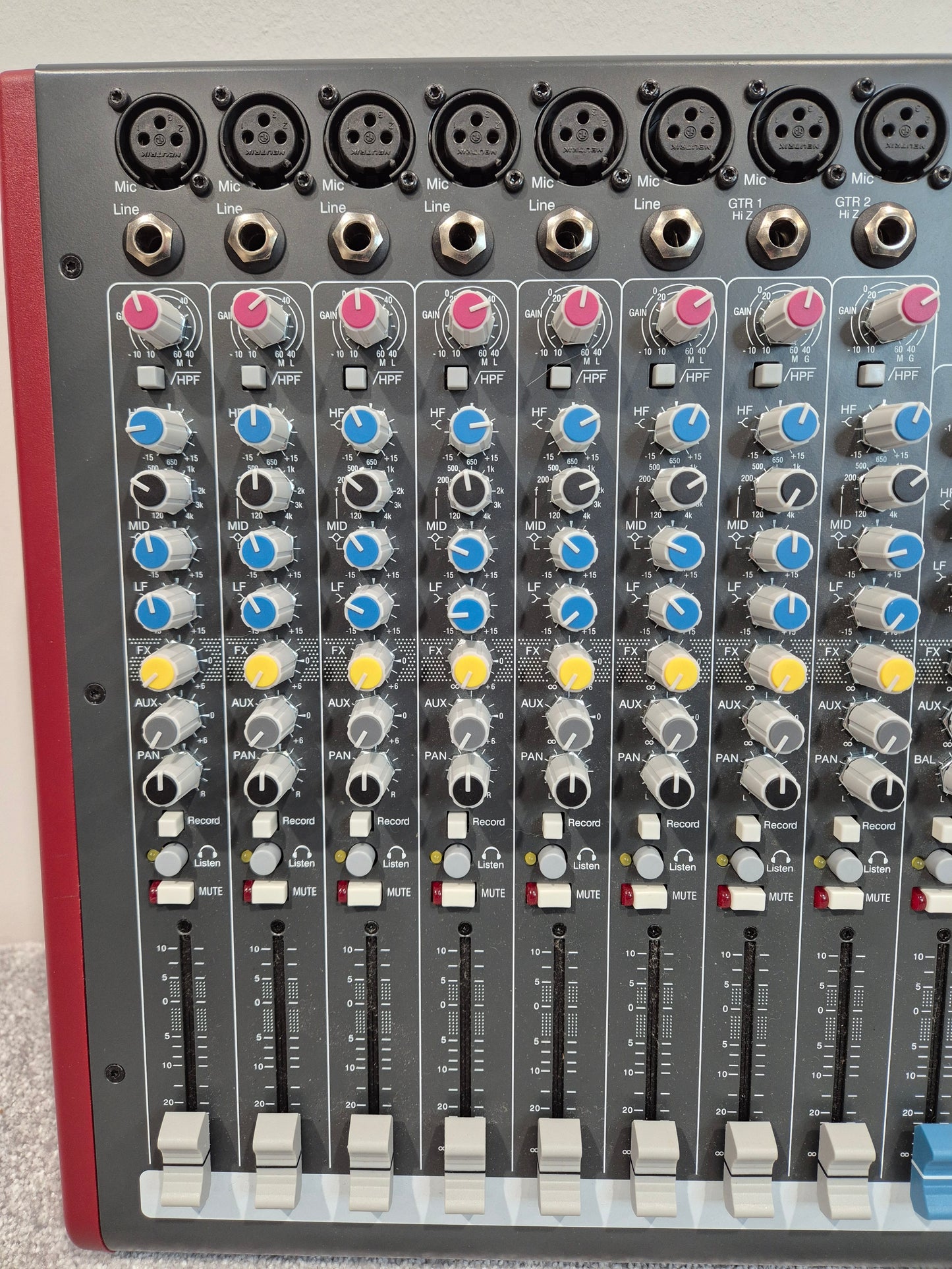 Allen & Heath ZED Sixty-14FX - 14-Channel Studio Mixer w/ Hard Case RRP £499