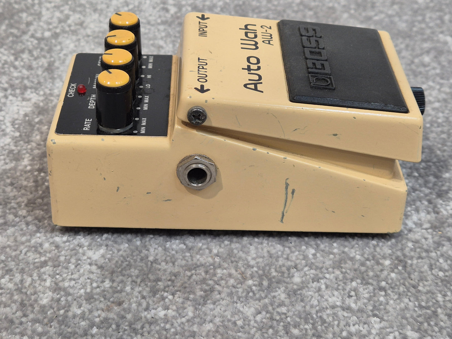 Boss AW-2 Auto Wah - Guitar Effects Pedal