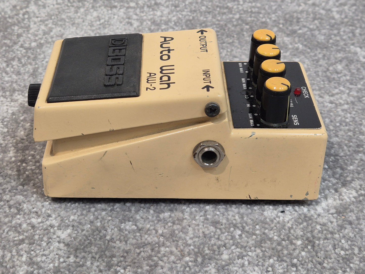 Boss AW-2 Auto Wah - Guitar Effects Pedal