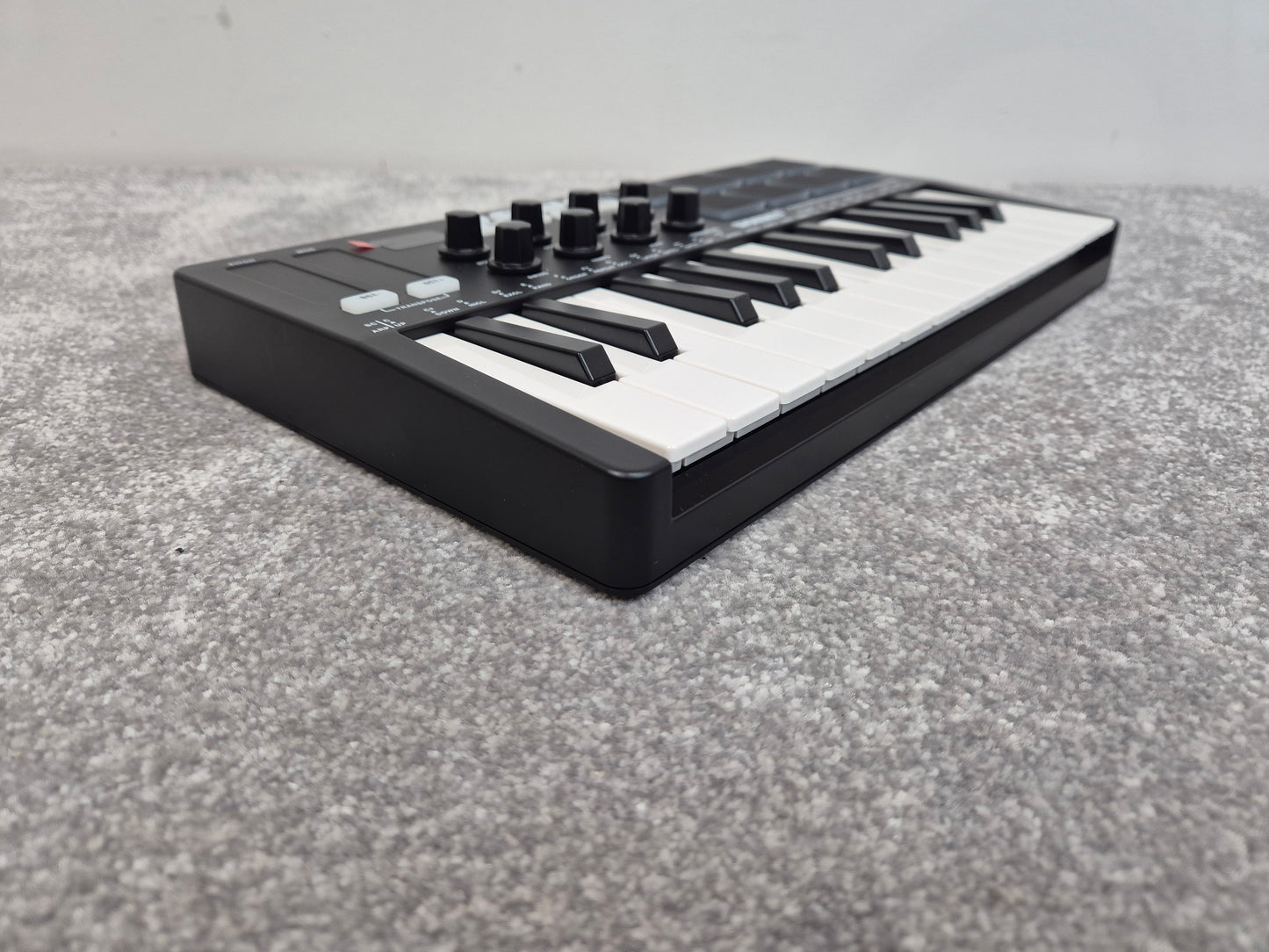 HOEREV SMK25 - MIDI Keyboard Controller w/ Original Box - RRP £65