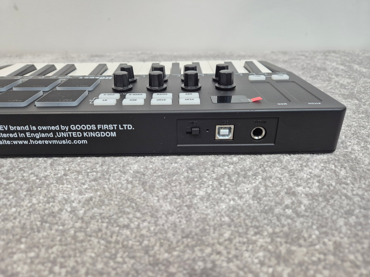 HOEREV SMK25 - MIDI Keyboard Controller w/ Original Box - RRP £65