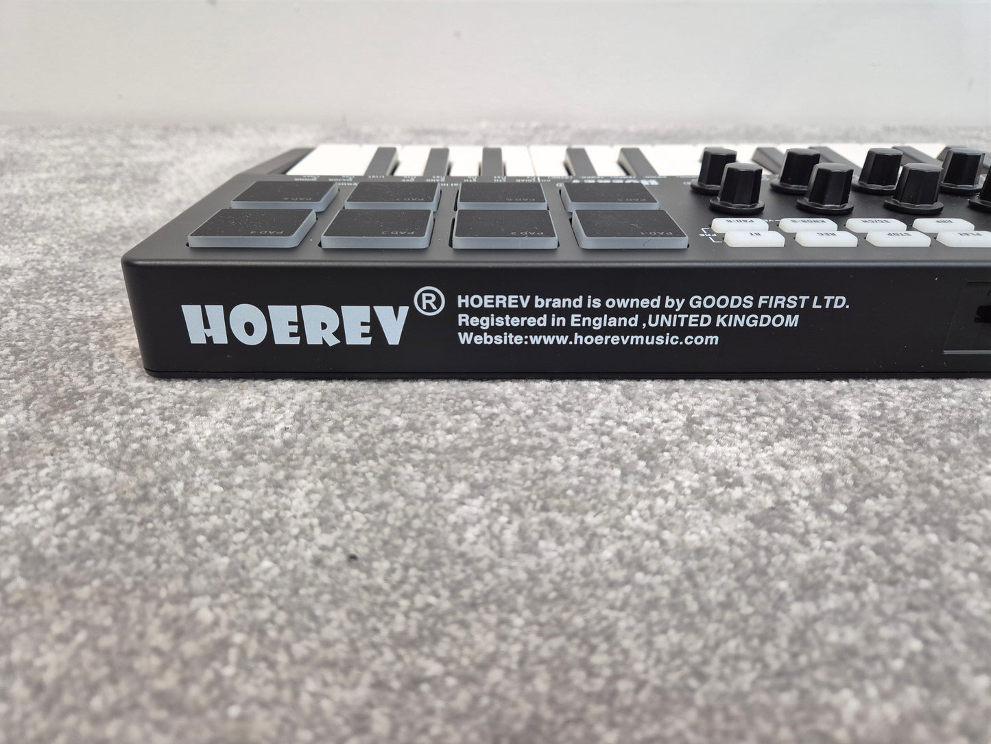 HOEREV SMK25 - MIDI Keyboard Controller w/ Original Box - RRP £65