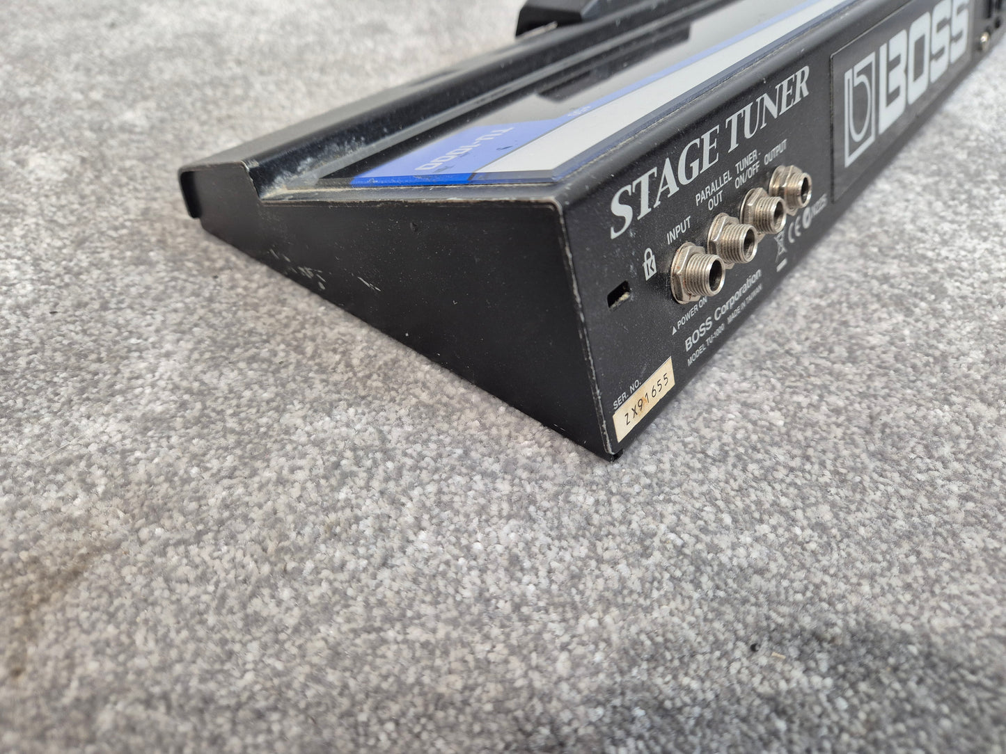 Boss Stage Tuner TU1000 - High-Intensity LED Meter Tuner