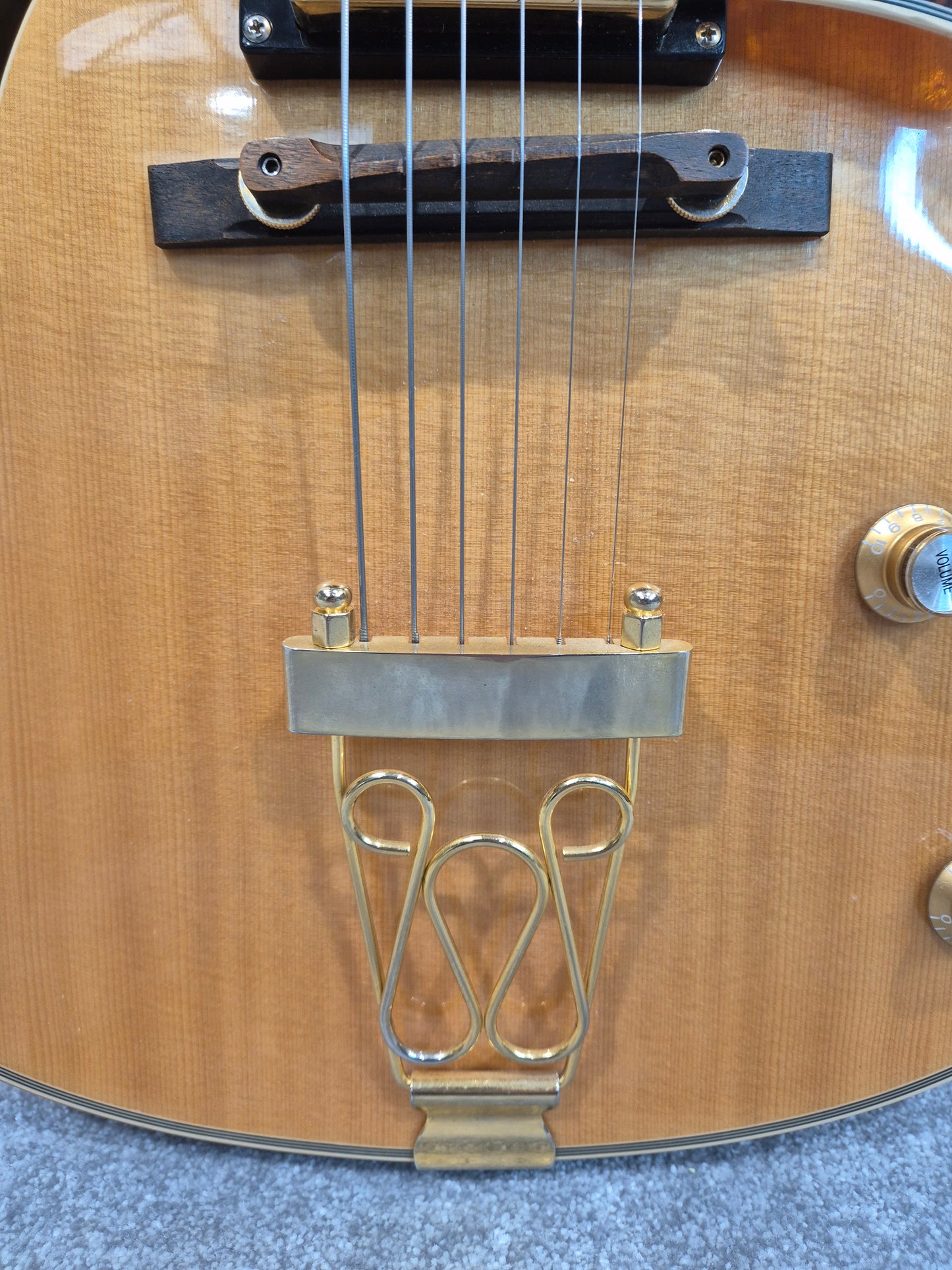Epiphone Joe Pass Emperor II - Electric Guitar w/ Hard Case - Mint