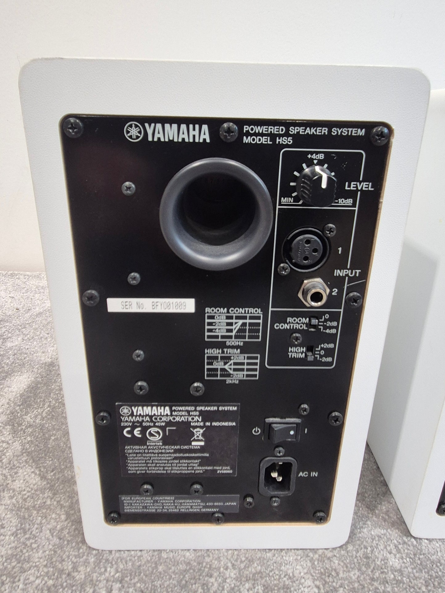 Yamaha H5 Studio Monitor Speakers - 2-Way Bass-Reflex Bi-Amplified - Pair