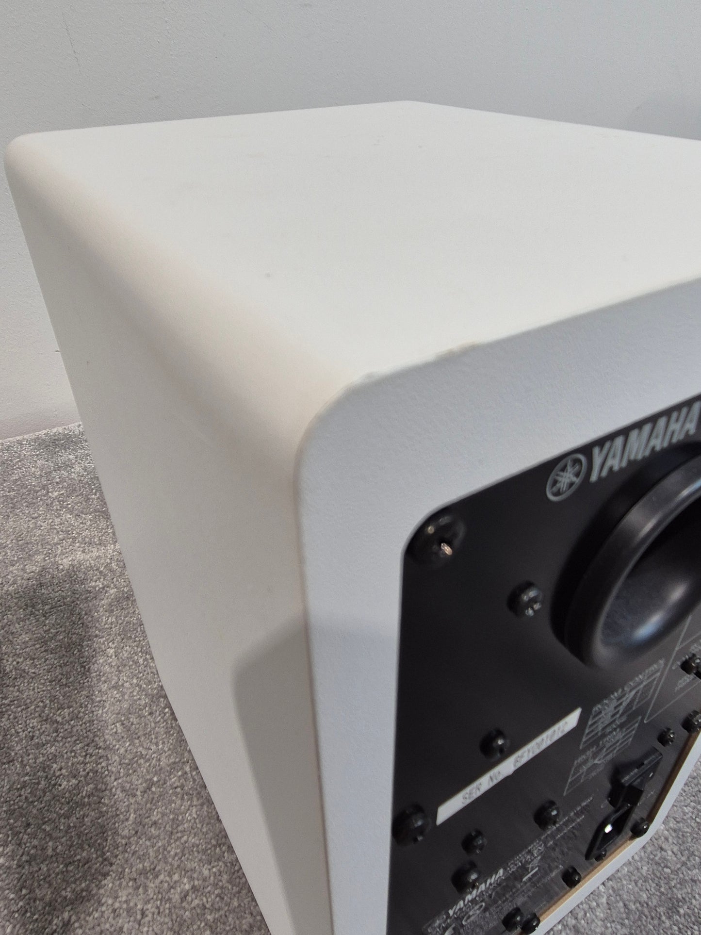 Yamaha H5 Studio Monitor Speakers - 2-Way Bass-Reflex Bi-Amplified - Pair
